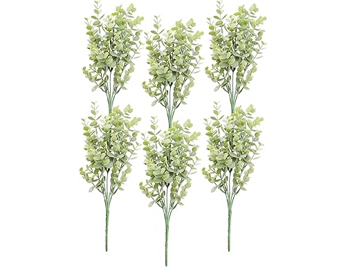 The Best Eucalyptus Picks to Make Your Christmas Tree Pop