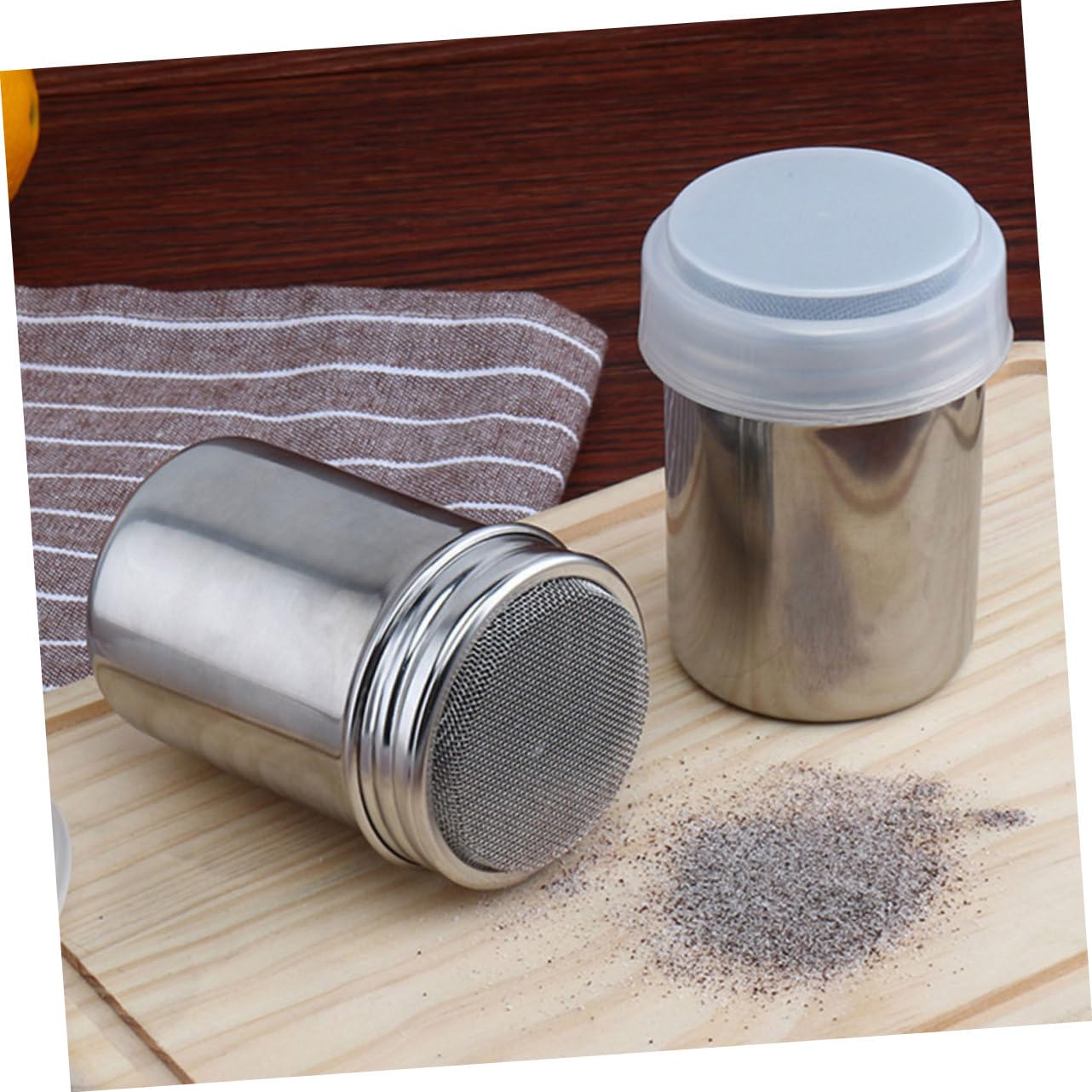 BEBEMOKO 2pcs Duster Cocoa Powder Shaker Powdered Sugar Sifter Flour Sifter Reusable Chocolate Powder Shaker Powder Shaker with Lid Icing Sugar Powder Shaker Baking Shaker Salt Shaker Pp