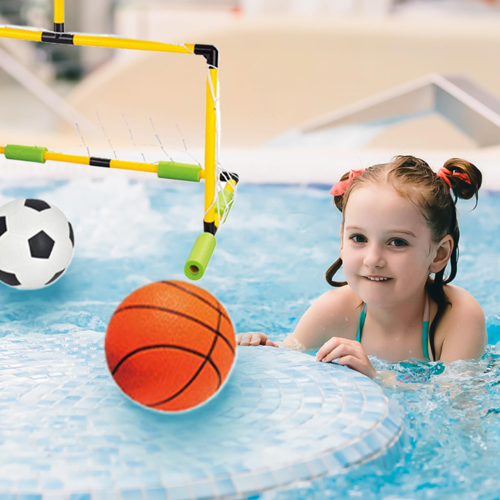Cerceau de Basket-Ball Flottant pour Piscine 2 en 1, But de Football et Panier Basket-Ball Piscine détachable avec 2 balles pour Enfants et Adultes