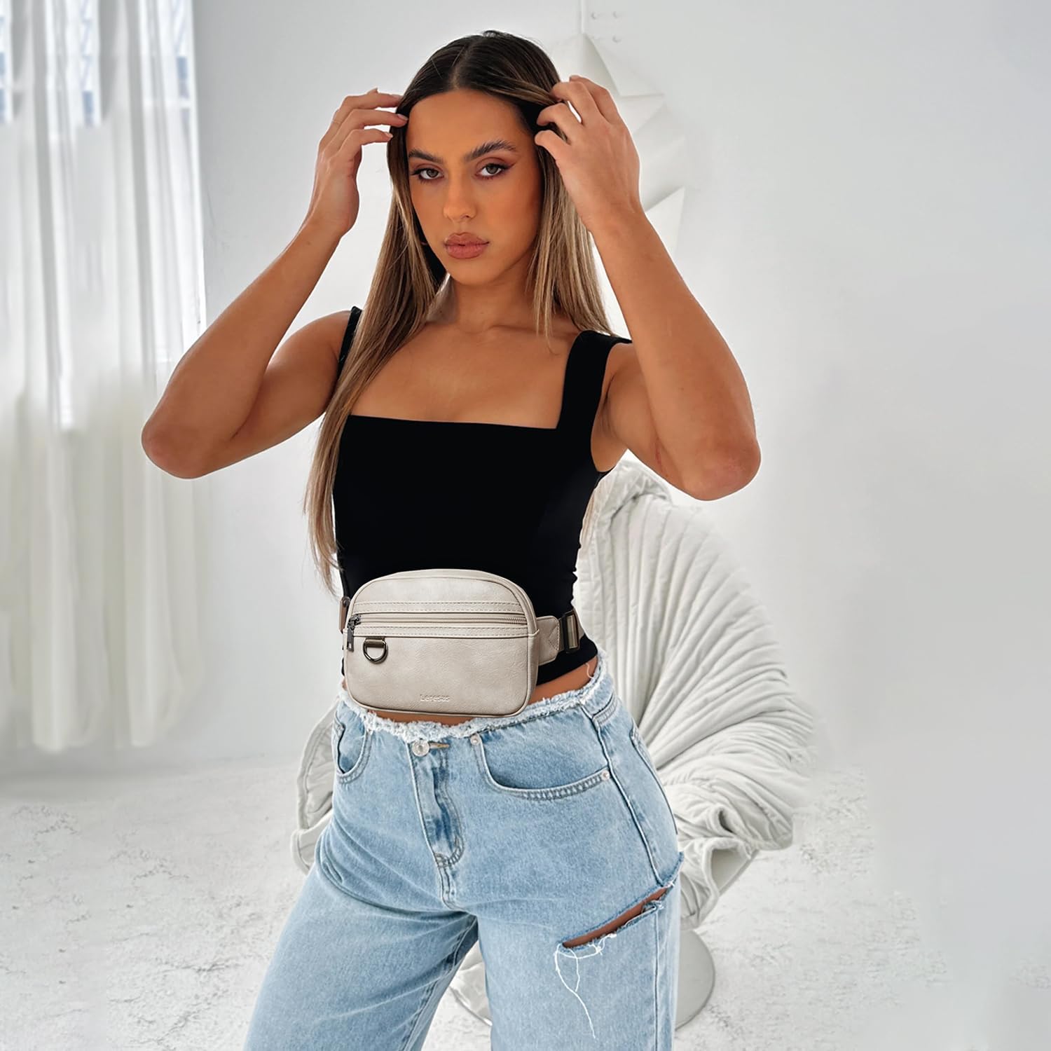 Leresas 2L Fanny Packs for Women Crossbody Belt Bag Faux Leather Chic Waist Sling Bag Waterproof Running Travel Light Grey
