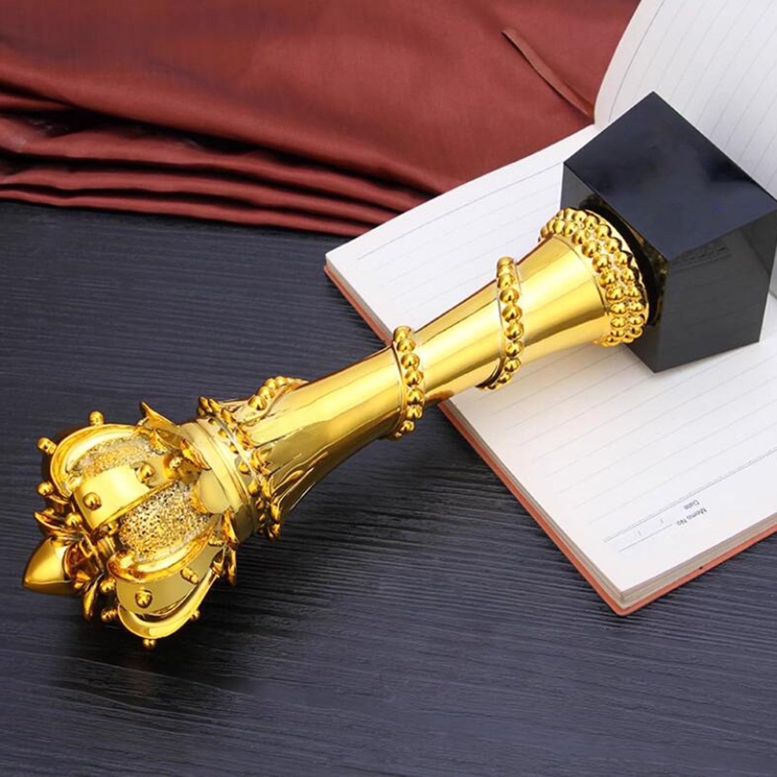 Trofeos, medallas y premios Trofeo del Campeonato De Competición Deportiva Estatal Y Provincial Trofeo De Honor De Oro Trofeo De Regalo De Decoración Creativa. Trofeo Grabado