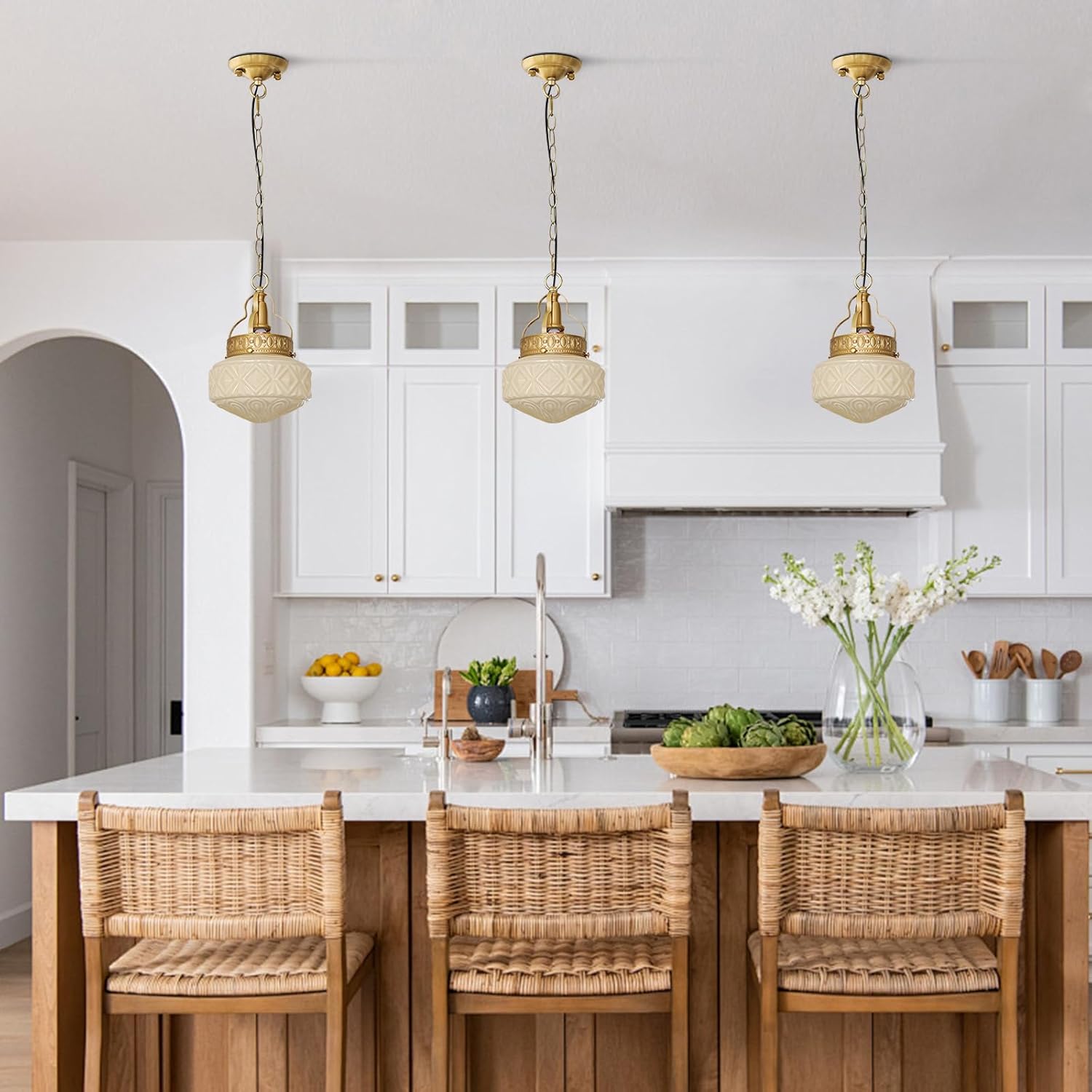 KCO Lighting Yellow Glass Pendant Light Fixture Vintage Brass Pendant Lights Kitchen Island Modern Gold Pendant Lighting Mid Century Globe Hanging Light with Chain