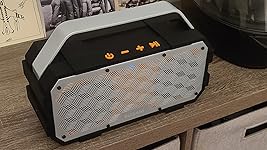 Review Image by Zach Borges