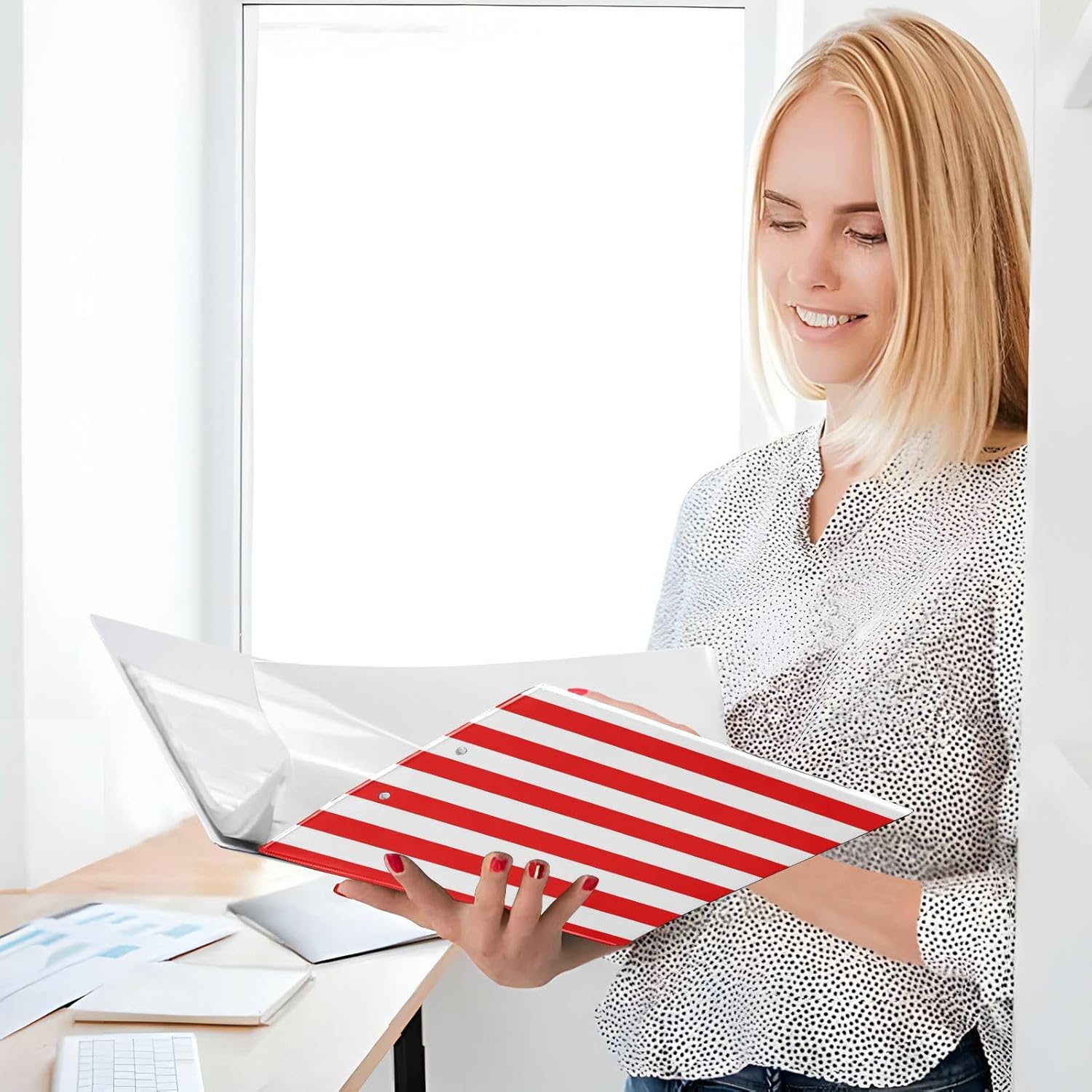 Red White Stripes 3 Ring Binders, Round Rings, Holds 200 Sheets, 1.5 Inch 3 Ring Binders with 3 Interior PVC Clear Pockets and Anti-Slip Metal Clip