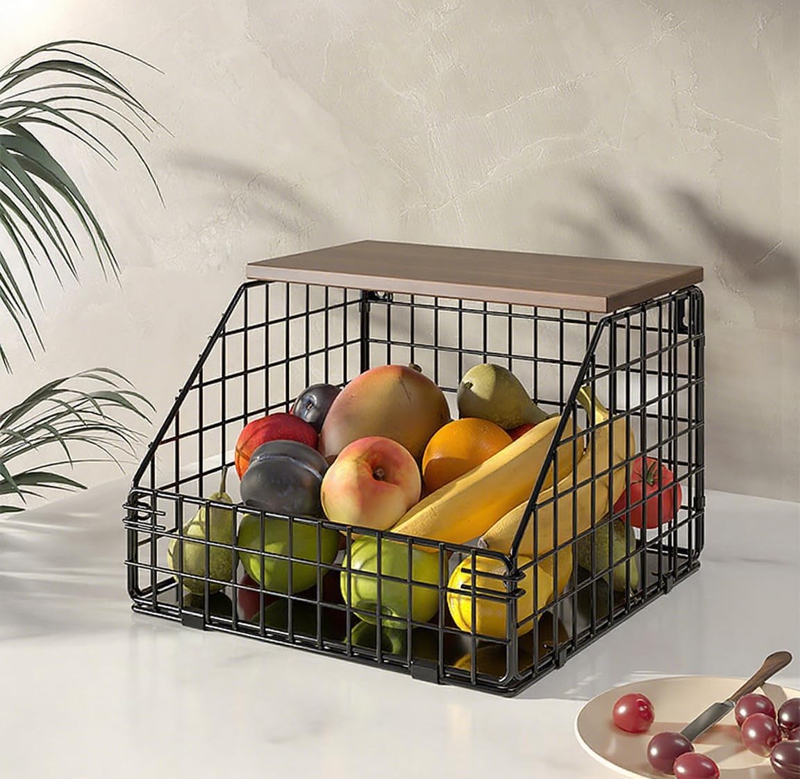 Cesto per la frutta, fruttiera sospesa, cestini da cucina sospesi, cestini da cucina, contenitori da parete, impilabili, con coperchio in legno e viti, per conservare verdura, frutta e snack, nero