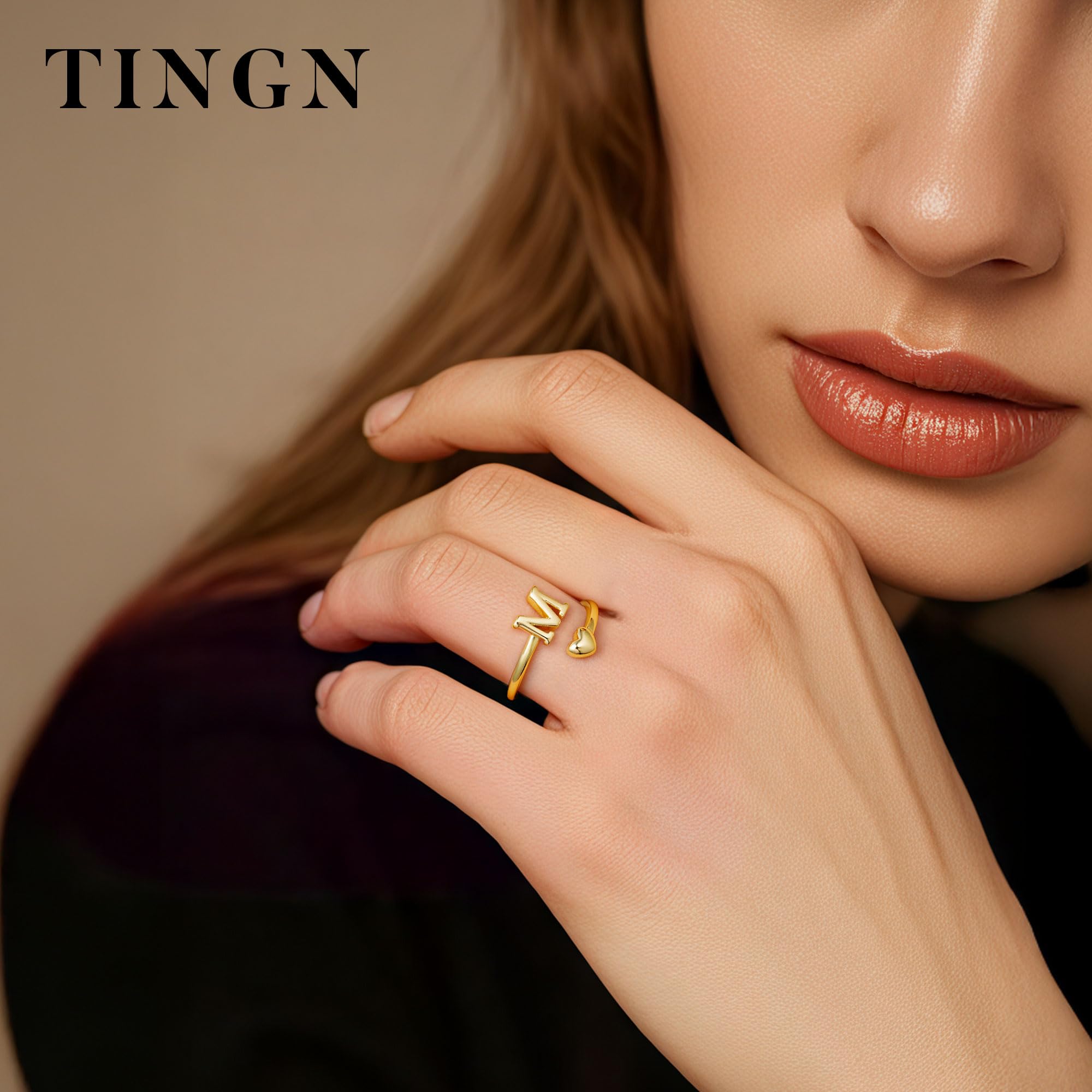 TINGN Ring Gold Damen Mädchen - 14K Gold Vergoldet Wasserfest Herz Ringe mit Buchstaben Stapelring Stapelbar Promise Daumenring Statement Goldring Geschenke für Frauen Freundin Mädchen Schmuck