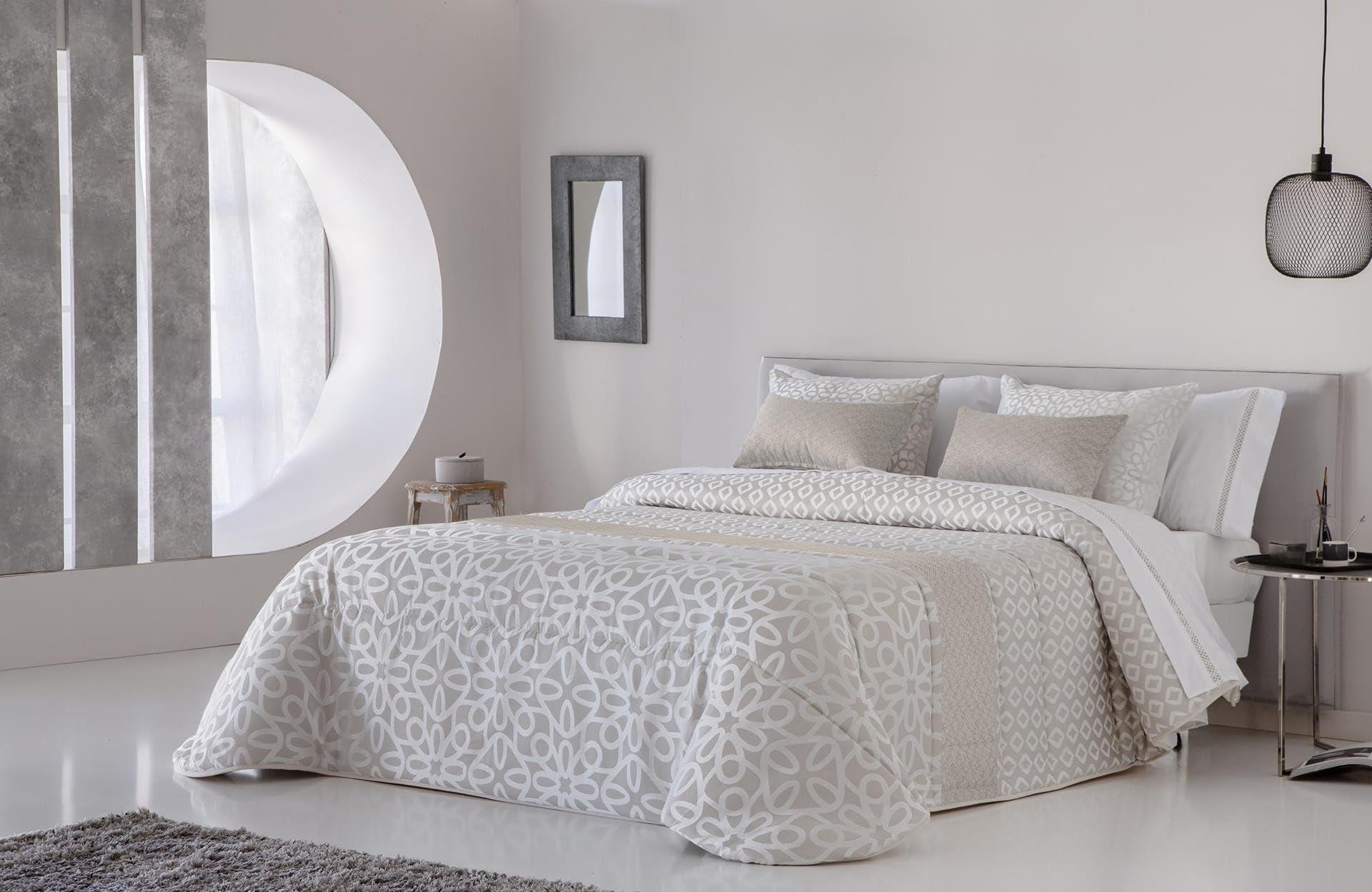 JVR | Edredón Nórdico Tamaño 250 Ligero y Cálido para Invierno – Edredón Aislante Color Beige para un Descanso Cómodo y Reparador