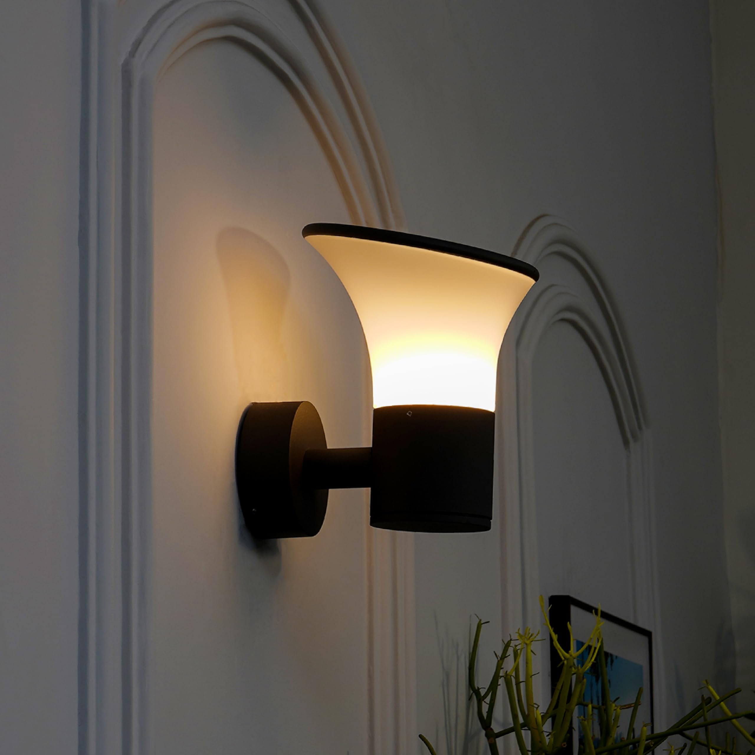 Kapoor E-ILLUMINATIONS Miseno Aluminium Outdoor Wall Light-image-2