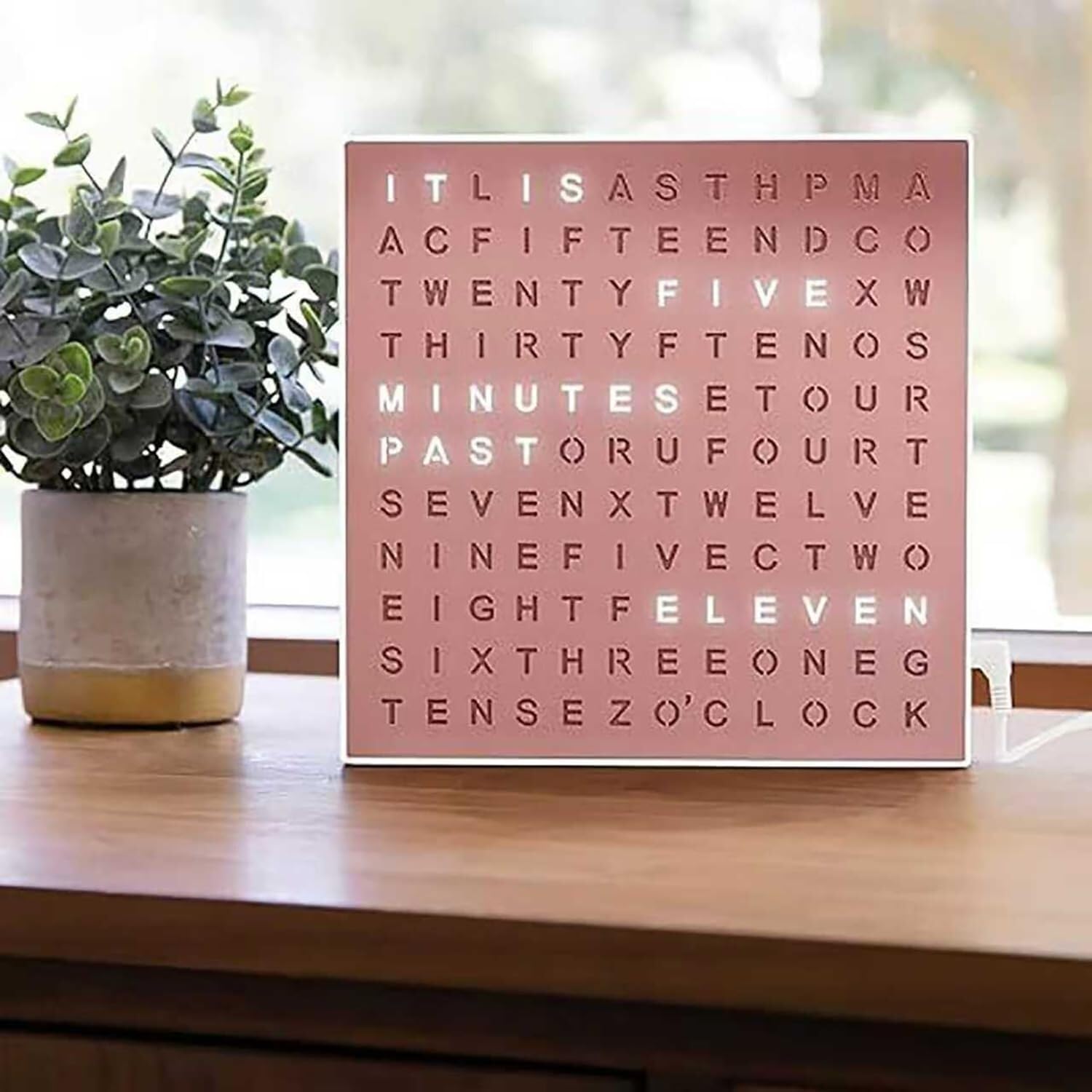 Reloj de palabras LED moderno para decorar el salón y la oficina en casa