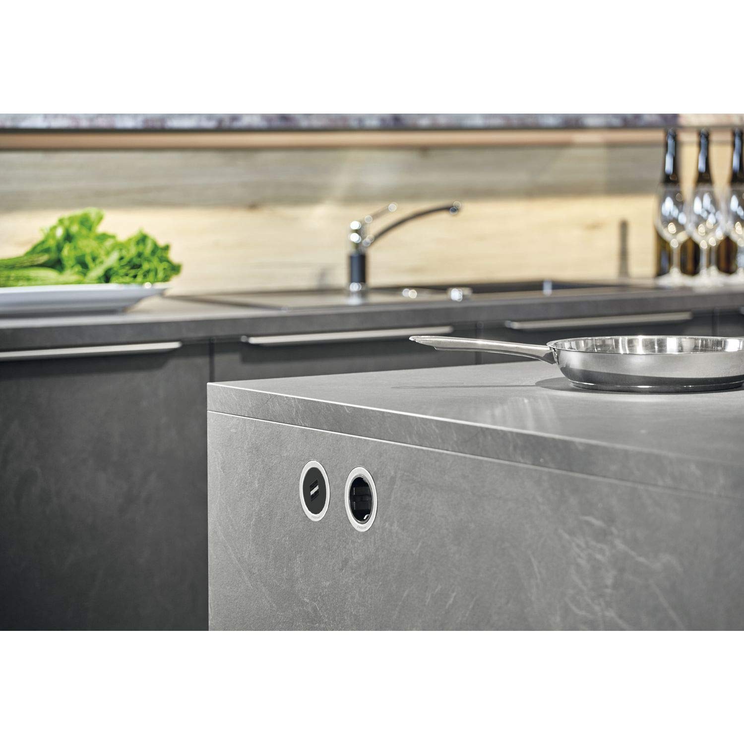 Evoline One - Presa da incasso con coperchio girevole, ø 59 mm, 230 V, plastica nera