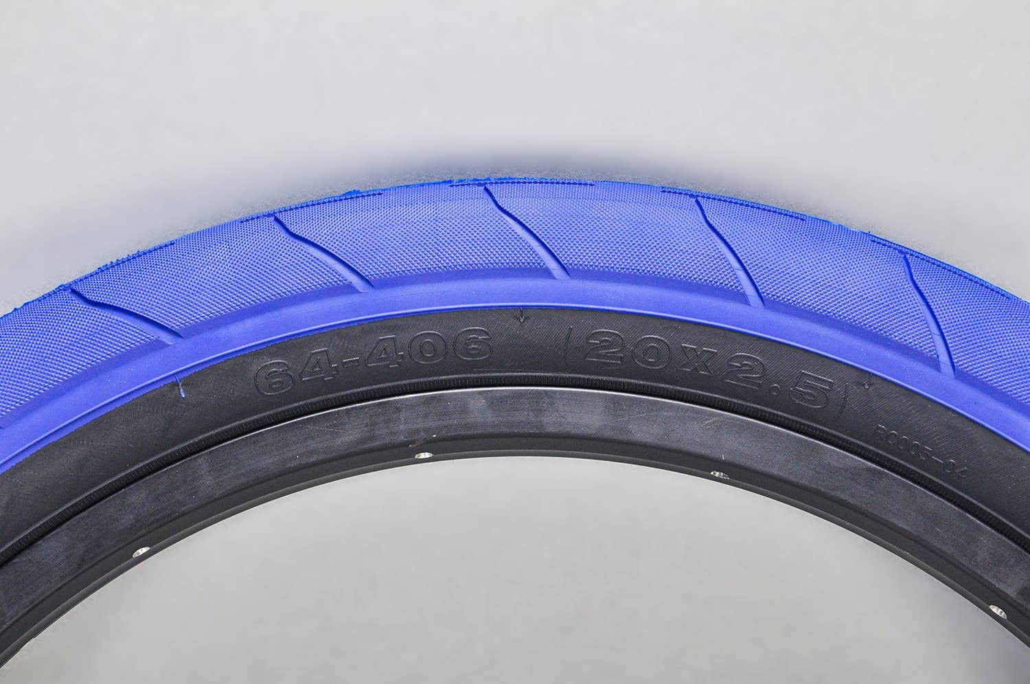 Lagos Crawler Dark Gum/black 20 Inch BMX Tire - Dewitt Bikeworks - View #7