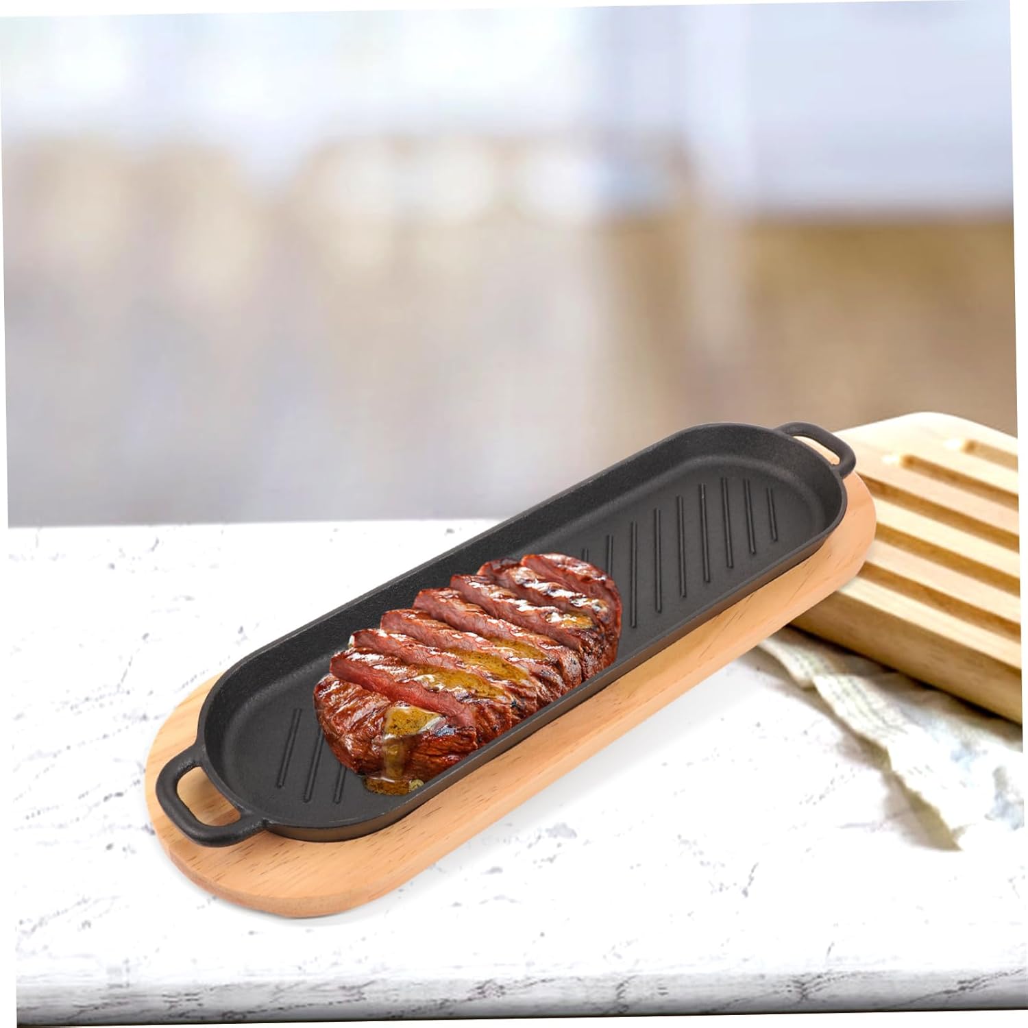 Healifty Cast Iron Steak Plate with Wooden Base Raised Interior Grill Pan for Even Heating Bbq Serving Tray for Home Cooking Macaroni Grilled Fish