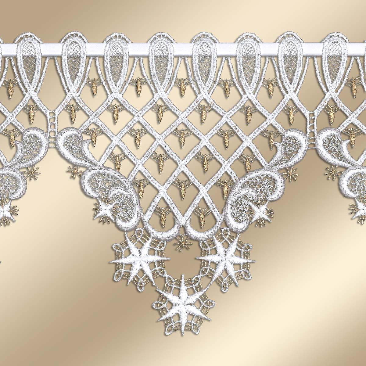 Wintergardine Weihnachtsträumerei mit Stern | Feenhaus-Spitzengardine Plauener Spitze | Scheibenhänger mit Schneeflocken Schneesternen | Stickerei weiß-Gold |Verschiedene Breiten | 21 cm hoch
