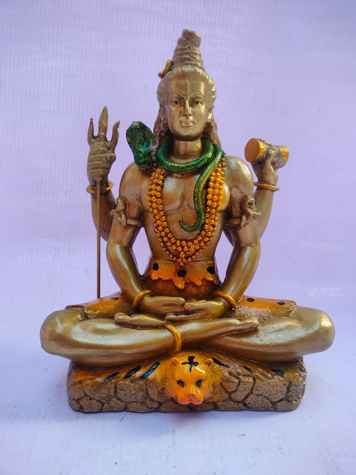 Figurka Lorda Shivy, błogosławieństwo, idol, rzeźba, Murti, dekoracyjna do sypialni, pokoju Pooja, biura, dekoracja stołu i artykuły prezentowe (20 cm x 17 cm, wielokolorowa) (żywica)