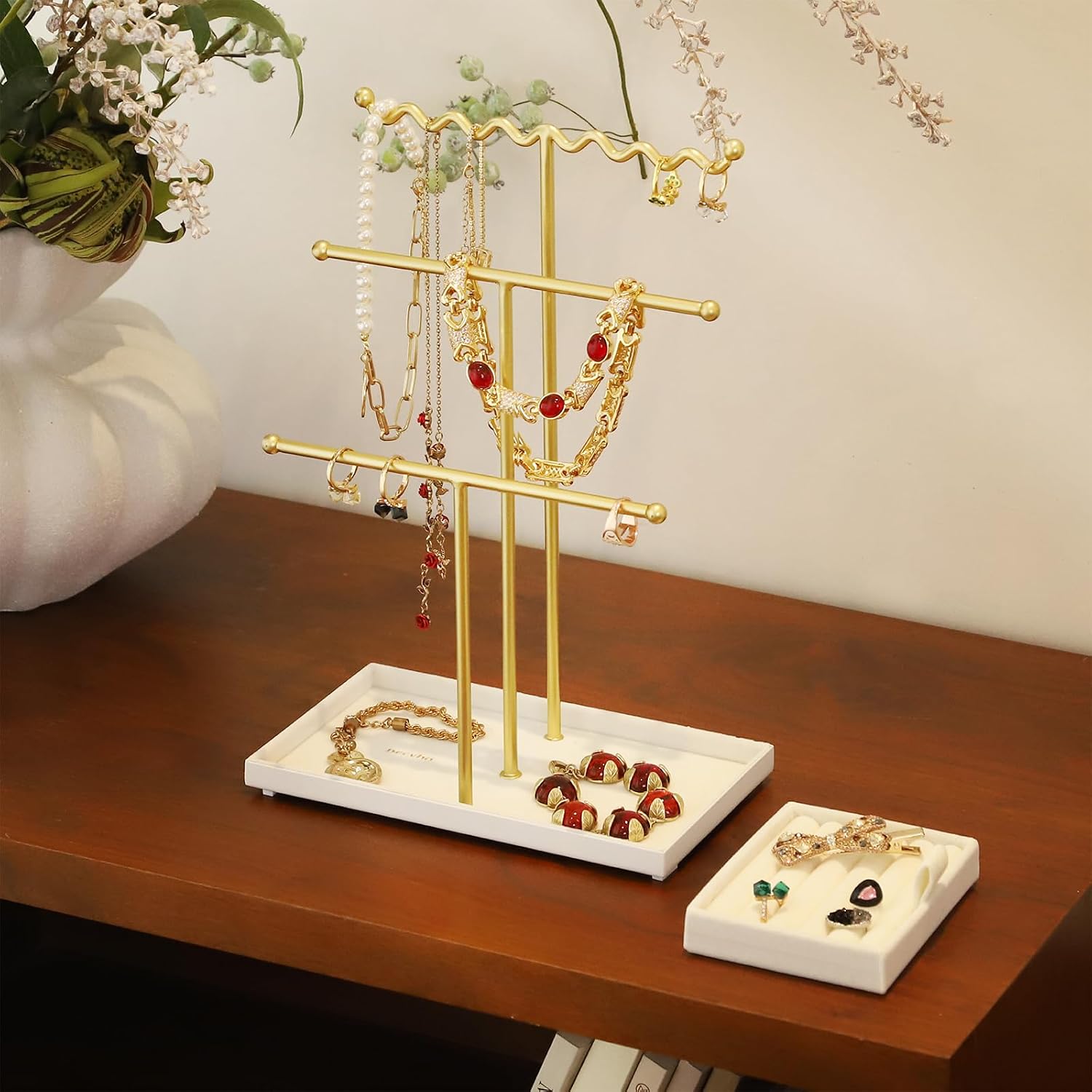 Jewelry Stand Holder Organizer, 3 Tier Bracelet Holder Display with Detachable Velvet Tray, Elegant Jewlery Tower for Display Bracelet, Necklace, Earrings, Rings (Beige)