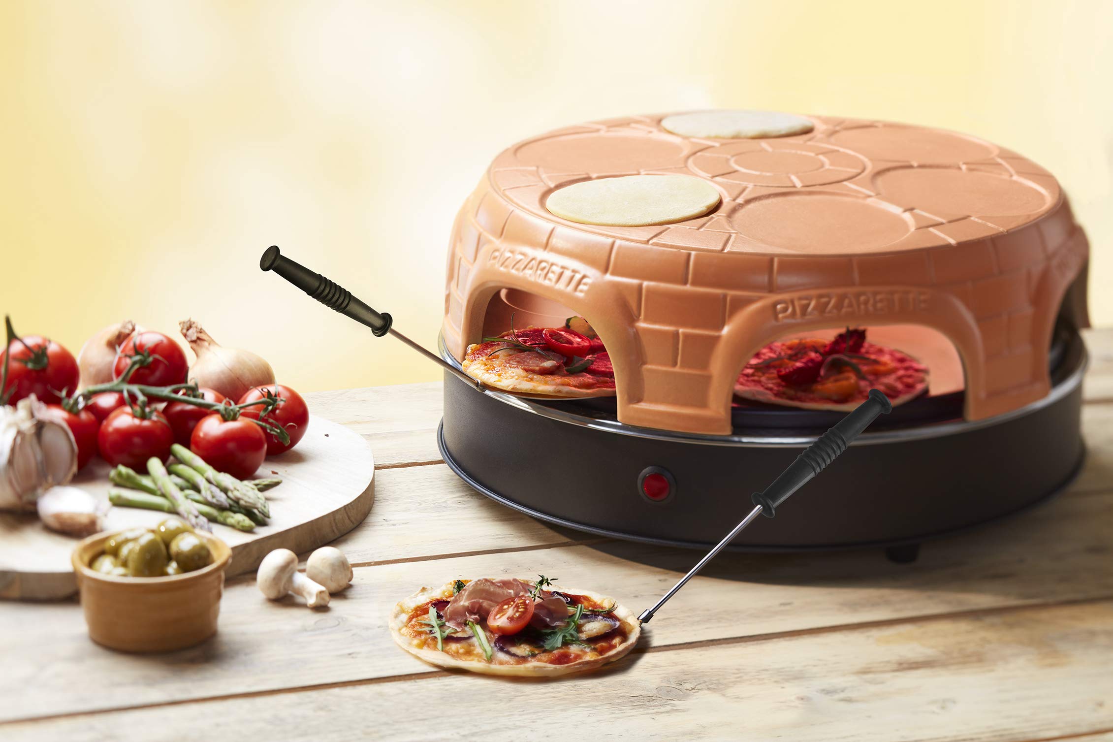 Emerio Pizzaofen, PIZZARETTE das Original, handgemachte Terracotta Tonhaube, neues PRE-BAKE Design, für 11cm Mini-Pizza, echter Familien-Spaß für 6 Personen, PO-115848.1