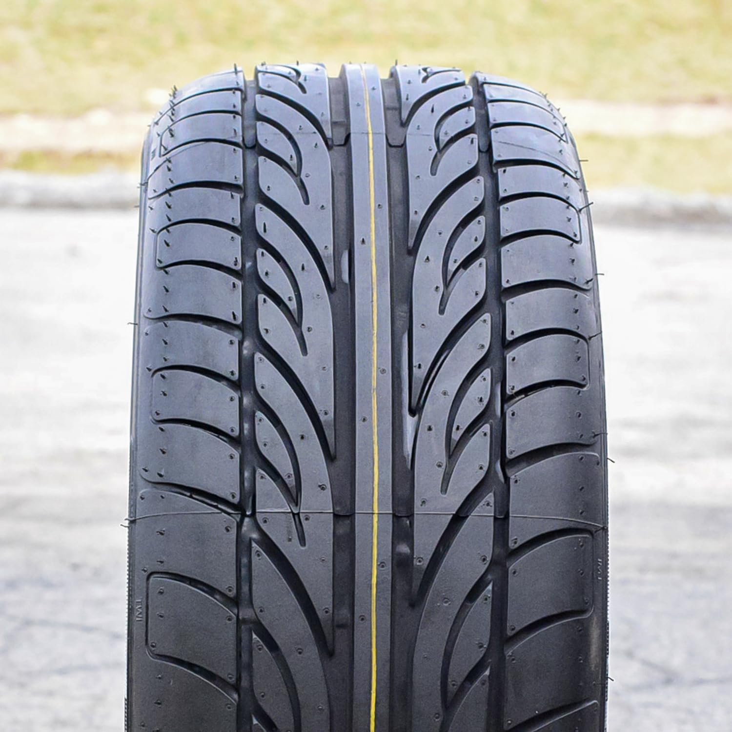 Forceum Hena 215/65R16XL 102V Tire