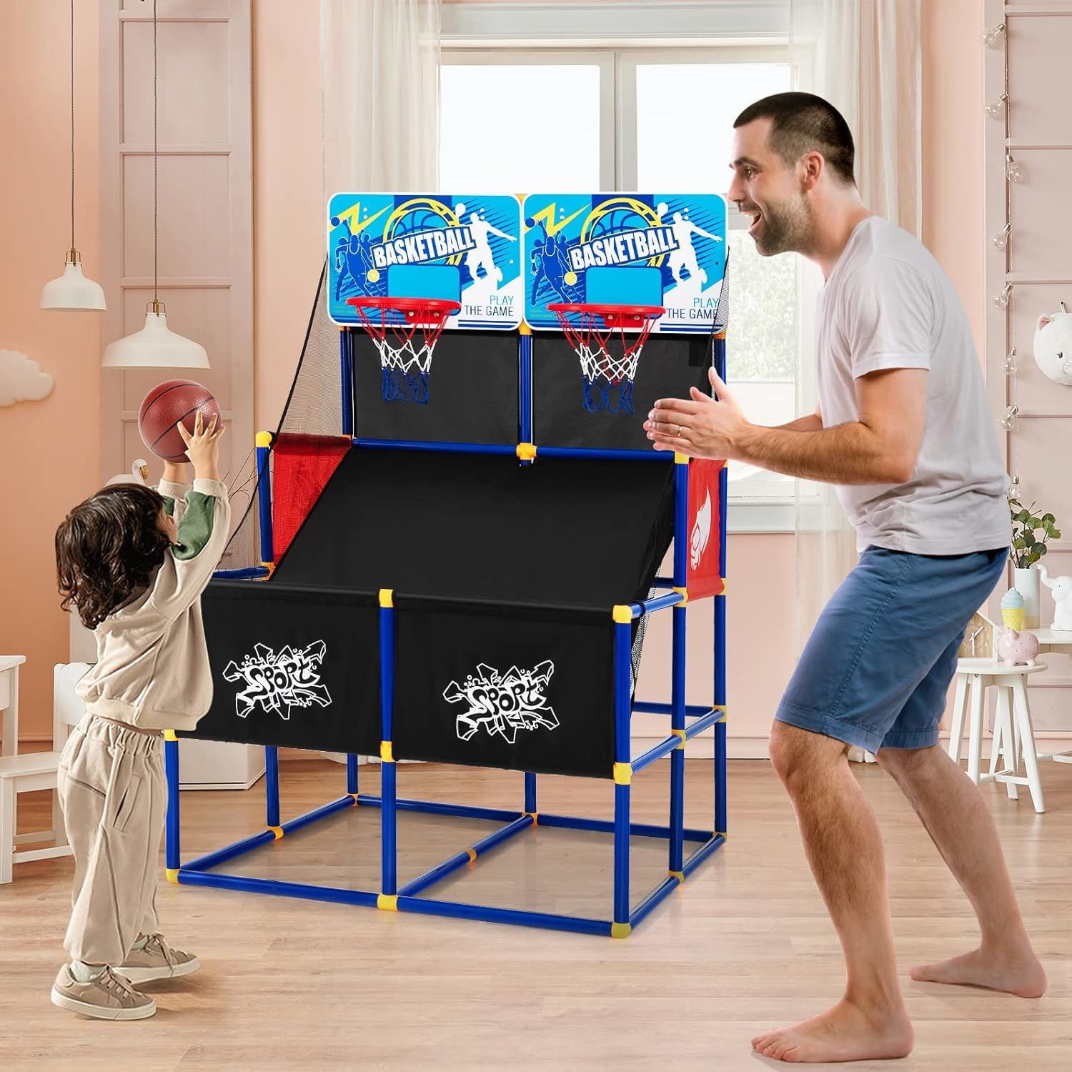 GYMAX Niños Arcade - Canasta de Baloncesto con Soporte, Juego de Baloncesto para 2 Jugadores, Incluye 2 Cestas, 4 Bolas, Bomba, Aro de Baloncesto para Interior
