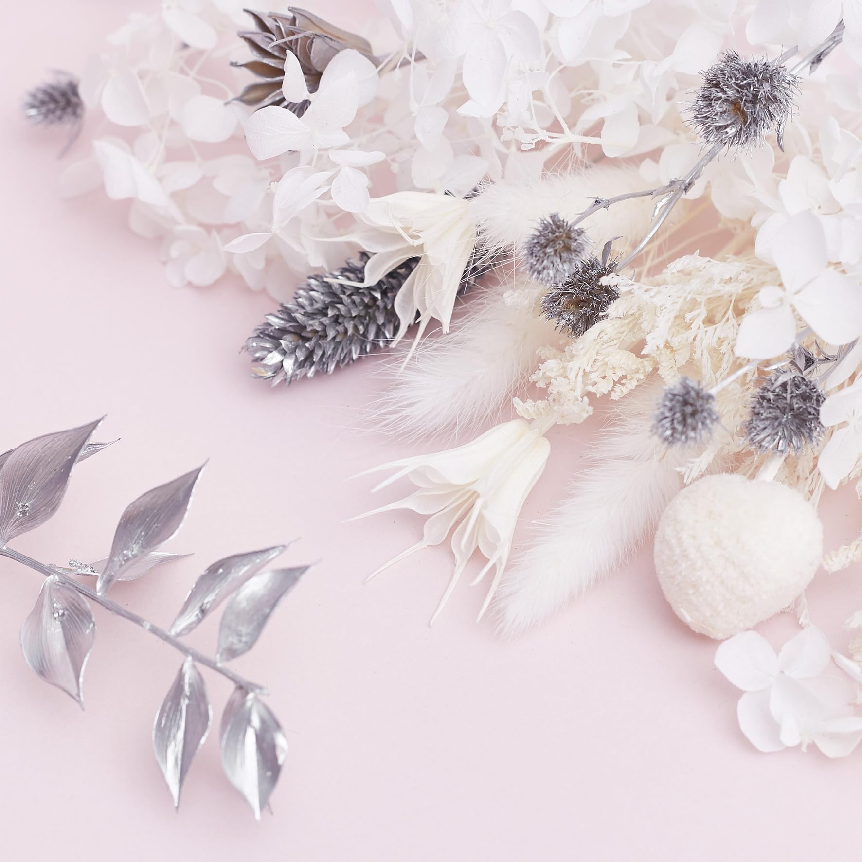 The Baked Studio - Deluxe Dried Flower Set (Silver & White), 18cm x 11cm x 6cm - Image 3