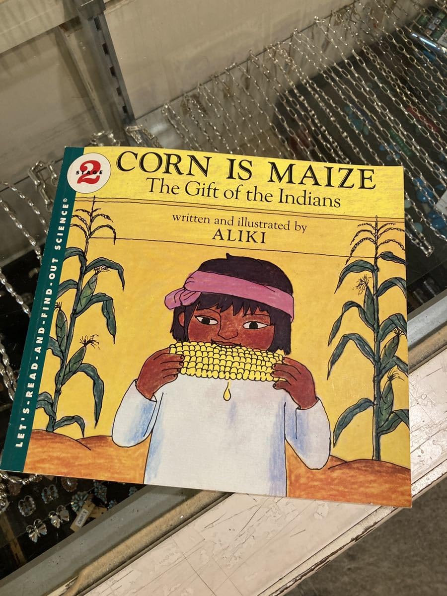 Amazon.co.jp: CORN IS MAIZEホピ族HOPI絵本USAビンテージ洋書INDIAN 