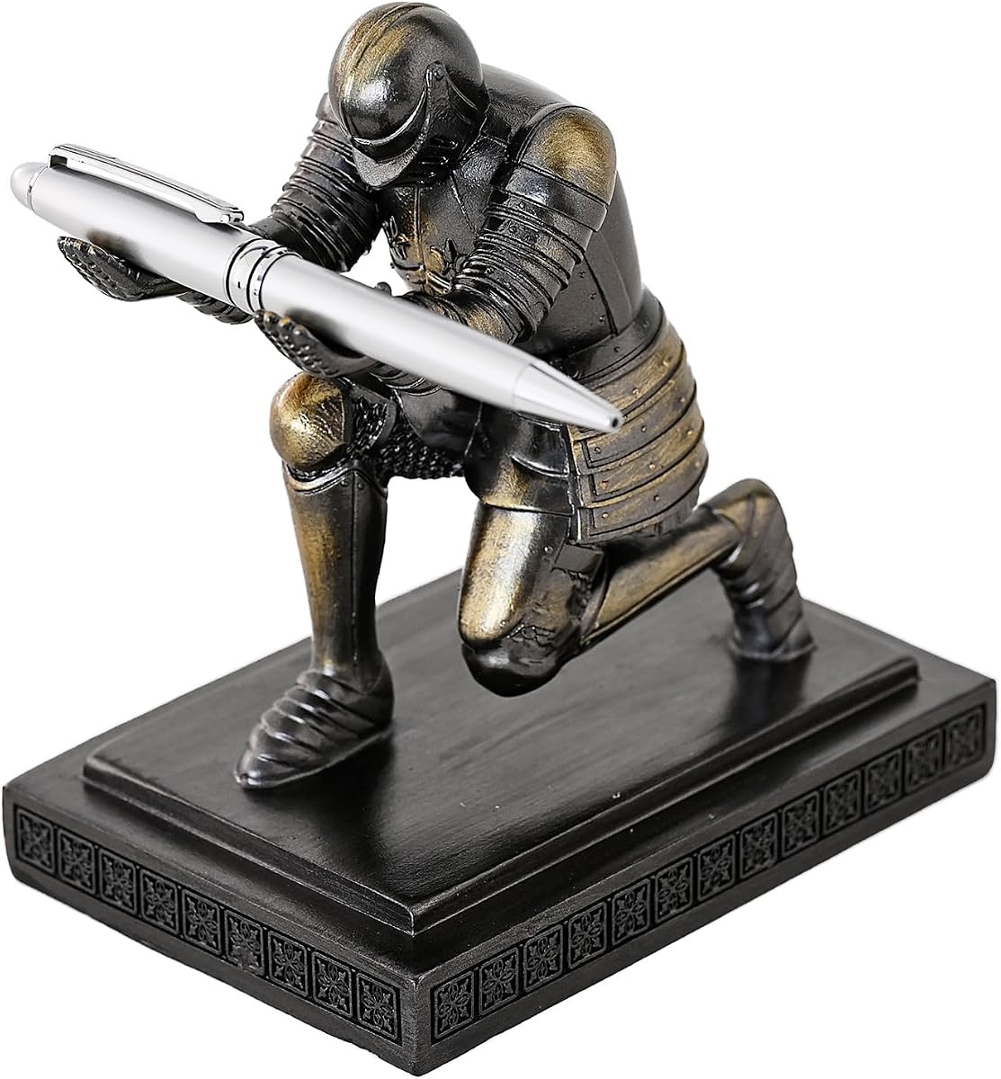 Knight Pen Holder Desk Organizers and Accessories as Gift Iron | Decorative Vintage Fountain Pencil Holders Desktop Accssories with a Cool Pen Suitable for Offices, Study and Living Room