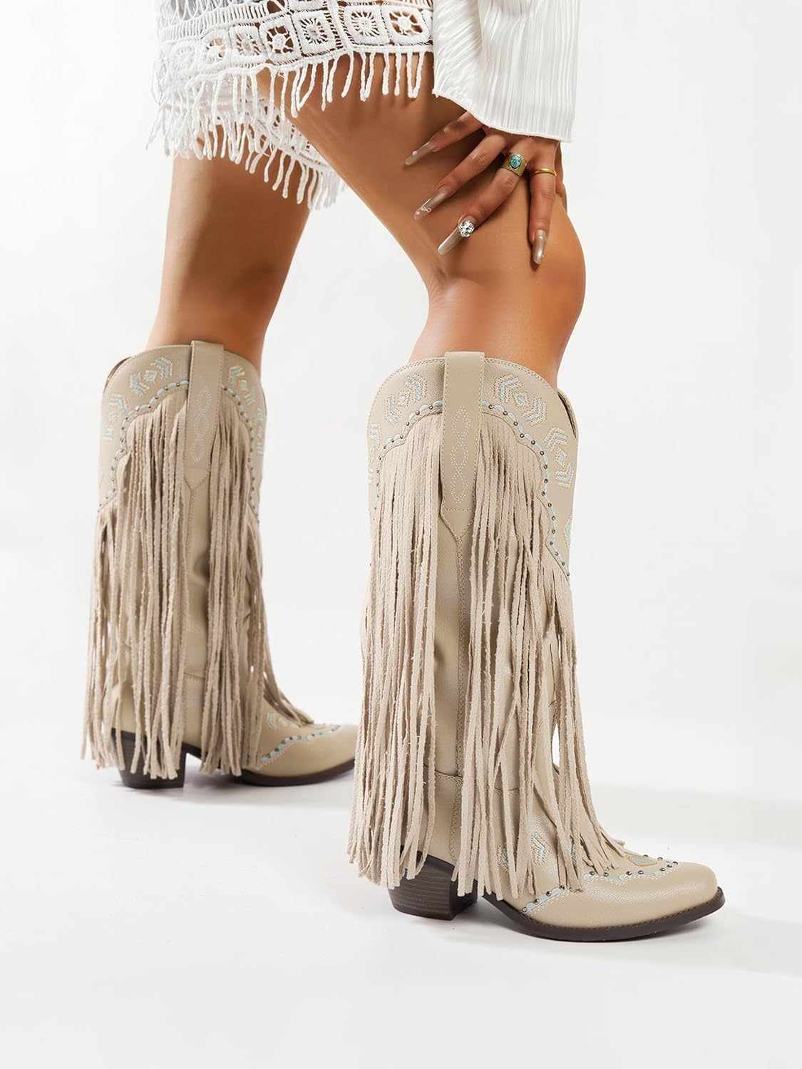 Oiamenne Cowgirl Boots Women Fringe Knee High Cowboy Boots Pointed Toe Western Boot for women Chunky Heel Pull on