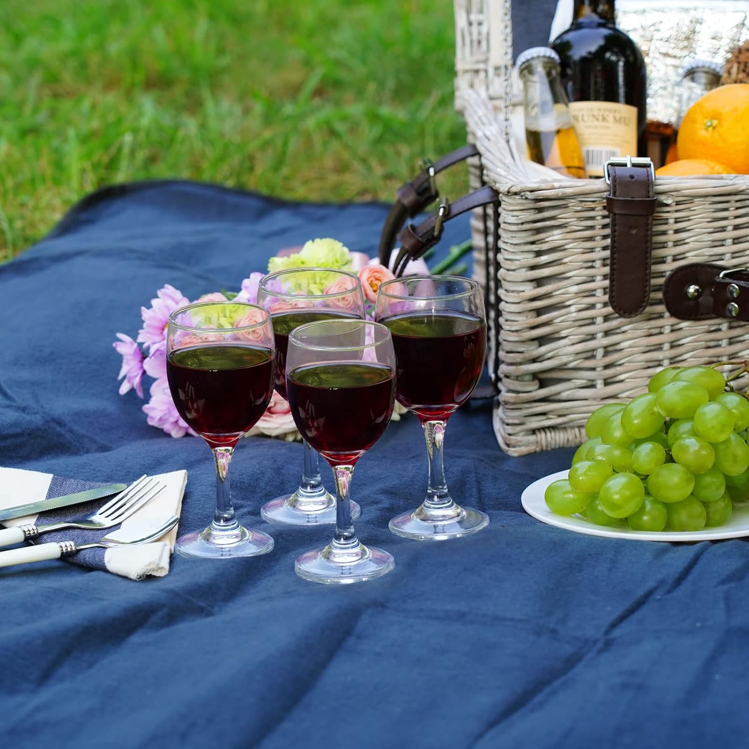 Picnic Basket Sets for 4 Persons with Insulation Layer,Waterproof Picnic Blanket, Tableware for Family,Party,Outdoor Living,Camping - Image 9