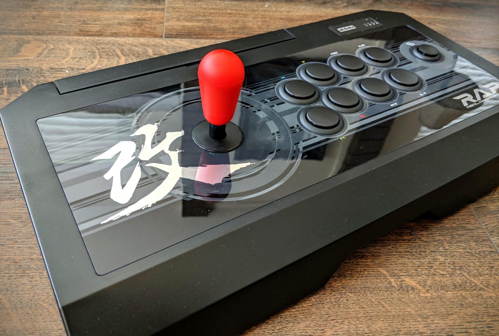 Perfect on Xbox One - Awesome with Mortal Kombat 11 - UPDATE: WORKS WITH WINDOWS 10