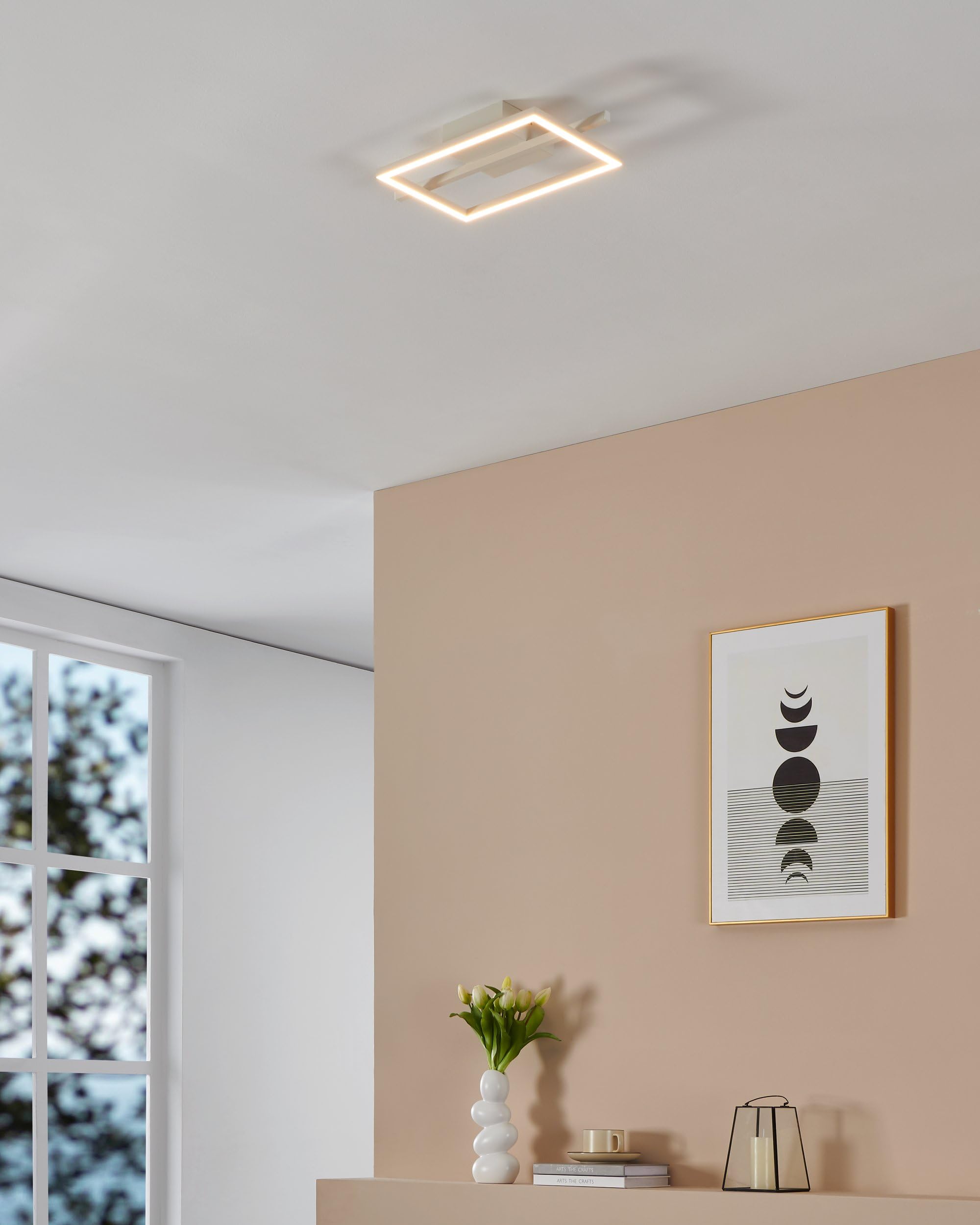 Eglo Amandolo Plafoniera LED, lampada da soffitto quadrata dimmerabile | con telecomando, plafoniera geometrica in metallo bianco, colore luce bianca caldo-bianca fredda, retroilluminazione RGB