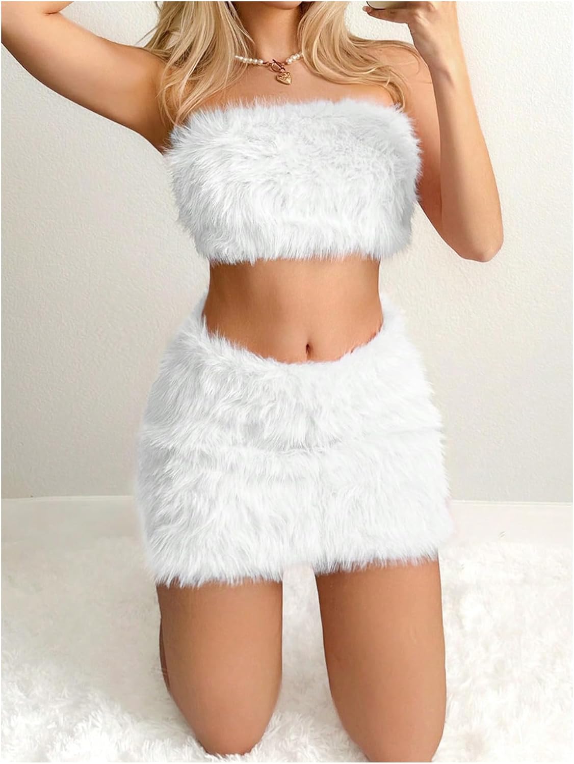 WDIRARA Women's Fuzzy 2 Piece Outfits Bandeau Crop Top Bodycon Mini Skirt Set Party Club Outfits - Image 4