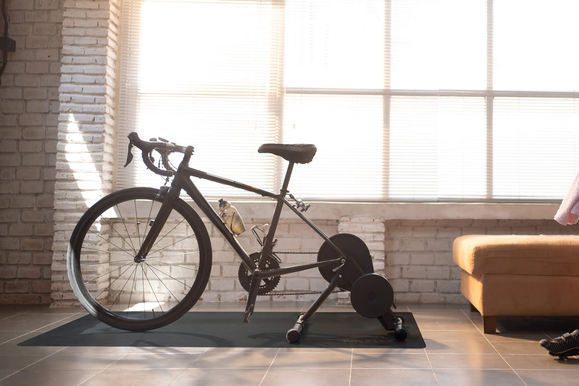 Home Fitness - Esterilla Ciclismo protección Suelo para Rodillos y Equipos Fitness en casa. Bicicleta estática, elíptica, Ciclo Indoor, Cintas de Correr. Medida: 180x80 cm
