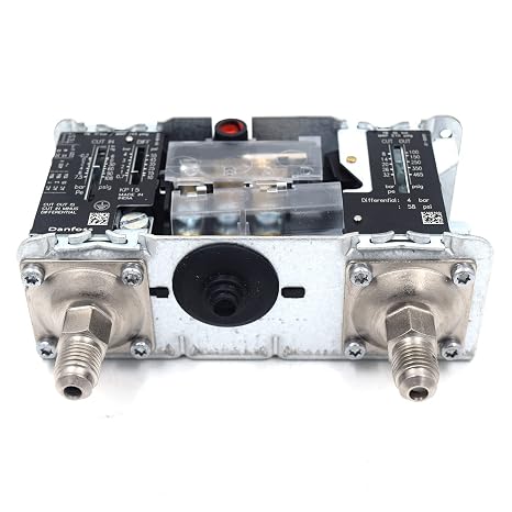 (Pack of 3) Dual Auto Air Oil Pressure Switch (Range: -2.9 to 108.8 PSI, Power Supply: AC-16 A, 400 V, DC-12 W, 220 V, Connection Size: 1/4BSP, SPDT) for Industry Applications - Model: KP15