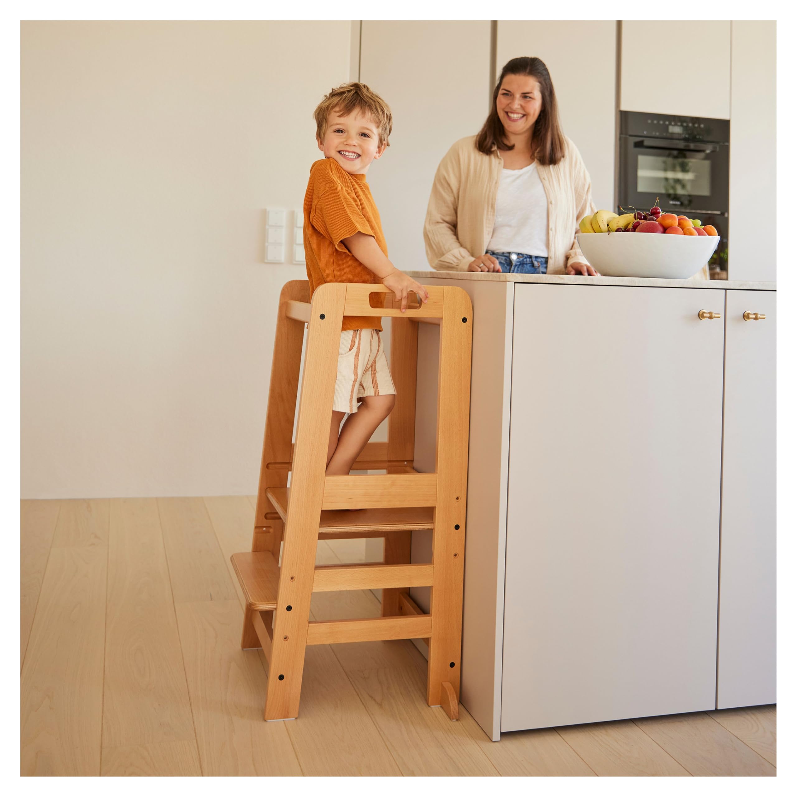 Hauck Learn N Explore Montessori Ewolucyjna wieża edukacyjna, od 1 roku, pomocnik kuchenny, drewno z certyfikatem FSC®, możliwość ściemniania, wytrzymała