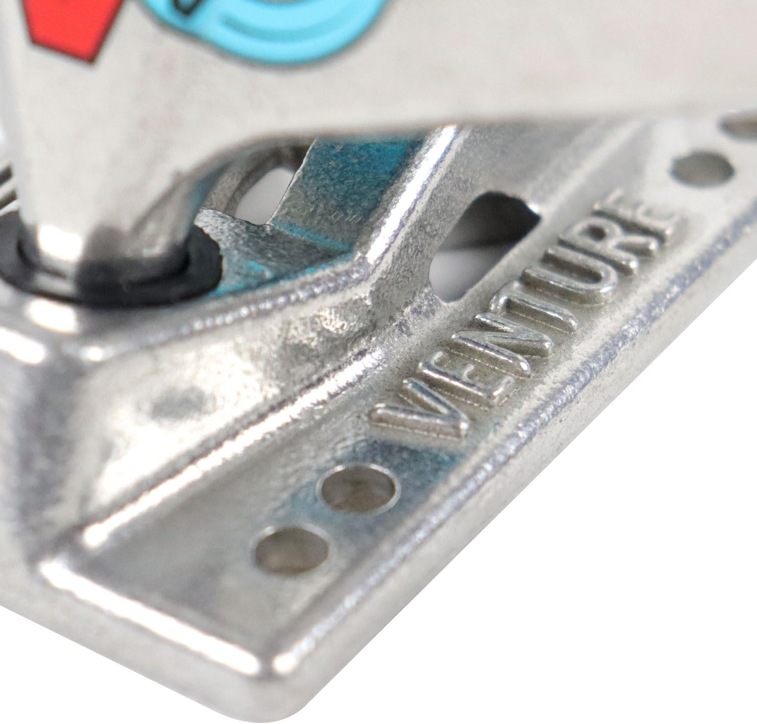 Venture Koston V8 Polished Trucks 5.6