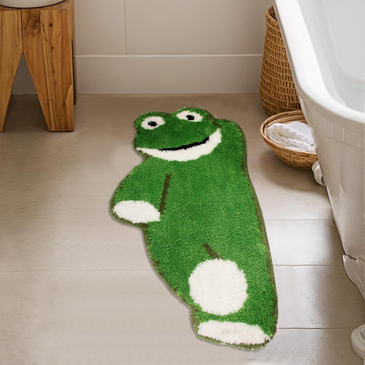 mamrug Cute Green Frog Bath Mat,Non Slip Water Absorbent Microfiber Soft Fluffy Bathroom Rugs,Fun Animal Shaped Shaggy Shower Rugs Washable for