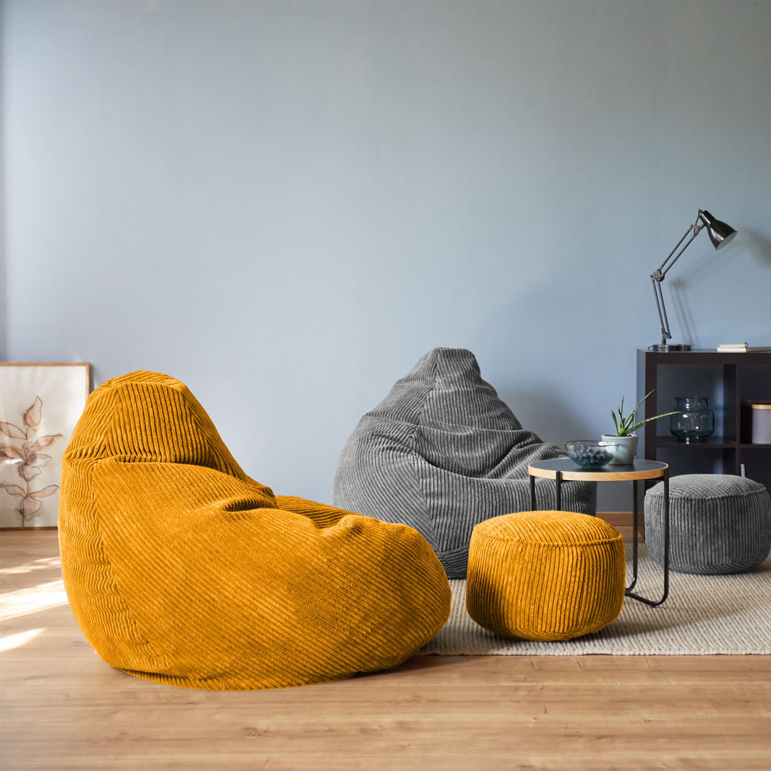 Lumaland Pouf en velours | Compact de 50 L avec fonction 3 en 1 : Tabouret confortable, table basse pratique et élégant repose-pieds pour intérieur | Ø 25 x 45 cm [Jaune moutarde]