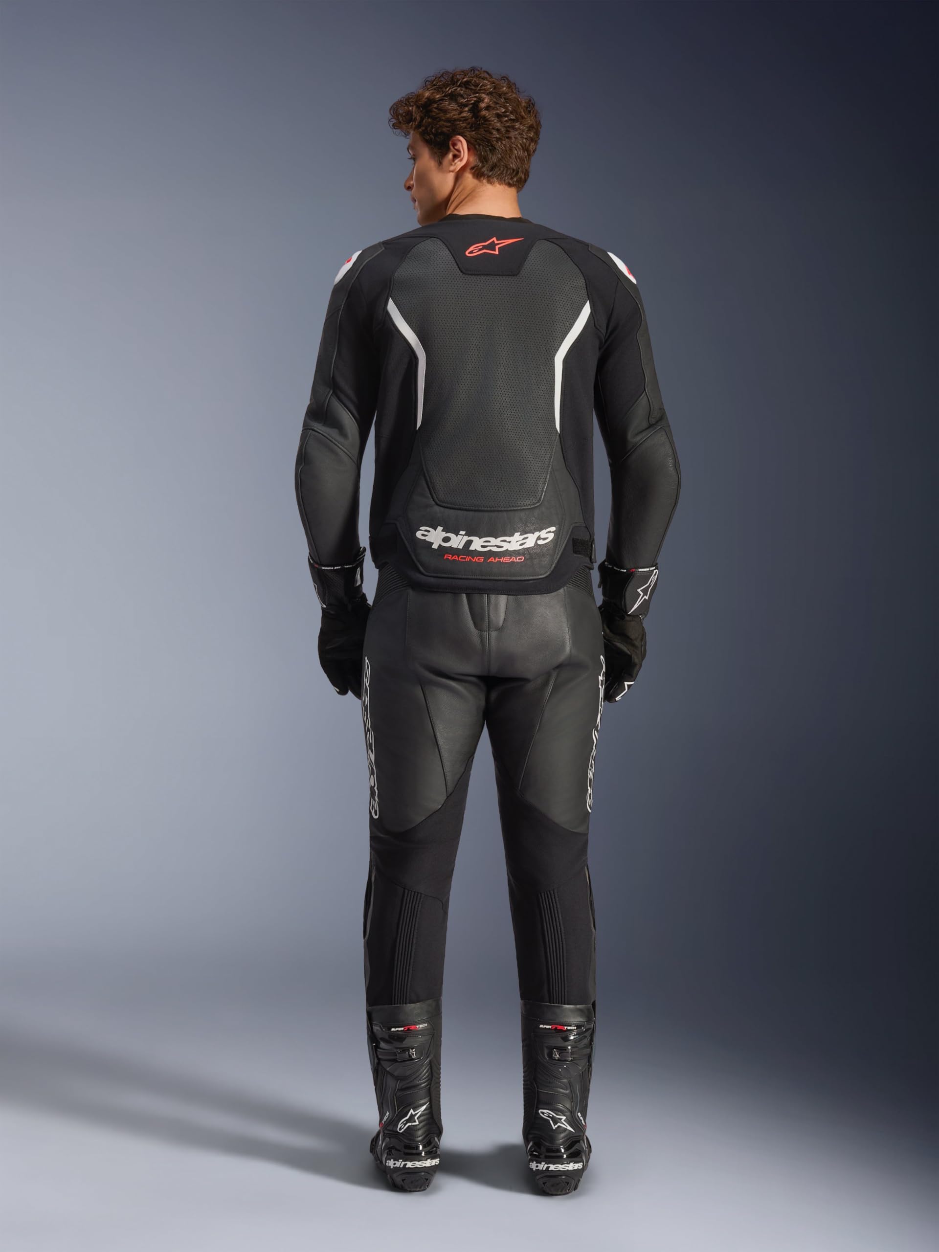 Alpinestars GP Force V2 Air Giacca in pelle da moto, nero/bianco, 50