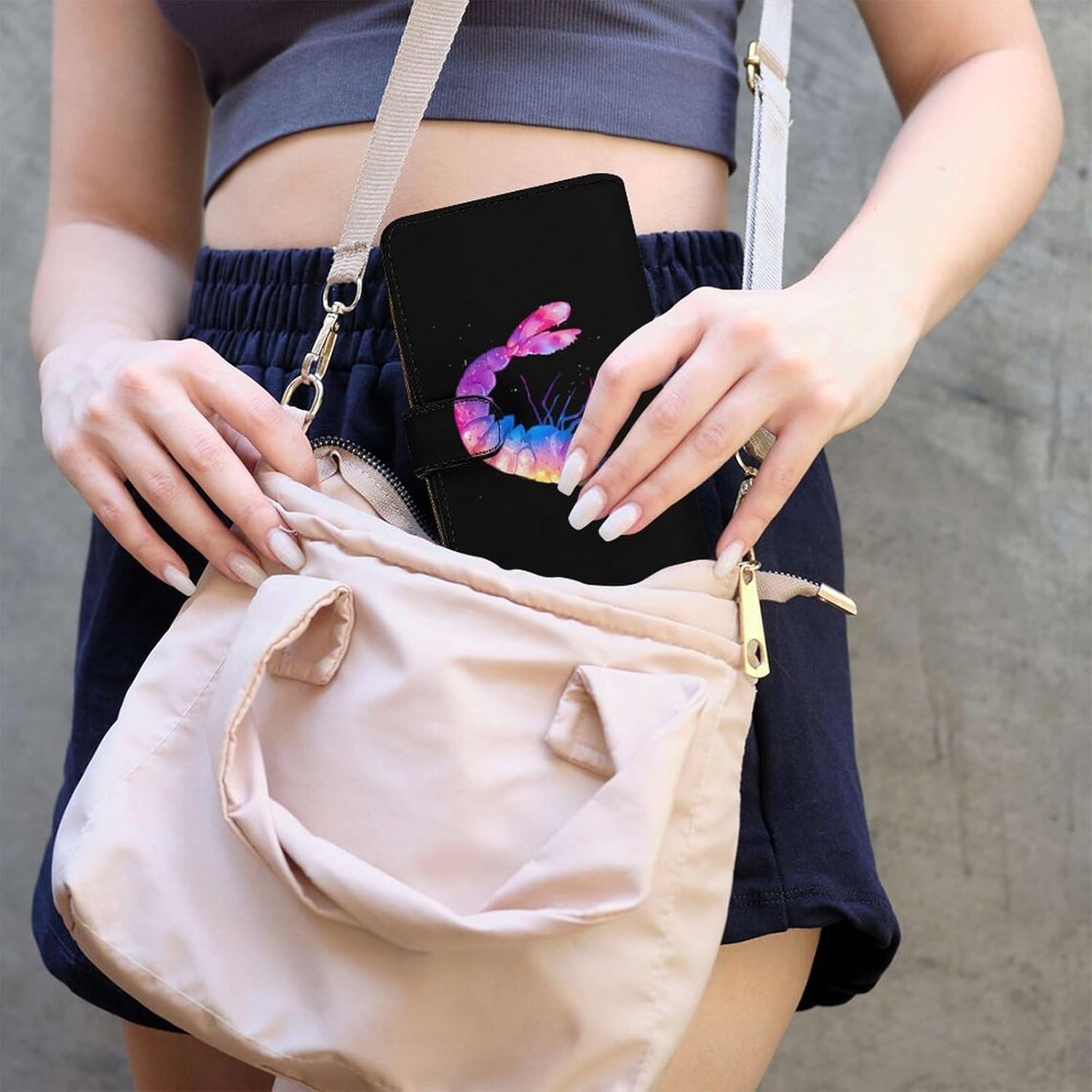 Tie-dyed Rainbow Shrimp Women's Long Wallet Leather Large Capacity Wristlet Clutch Purse Wallets