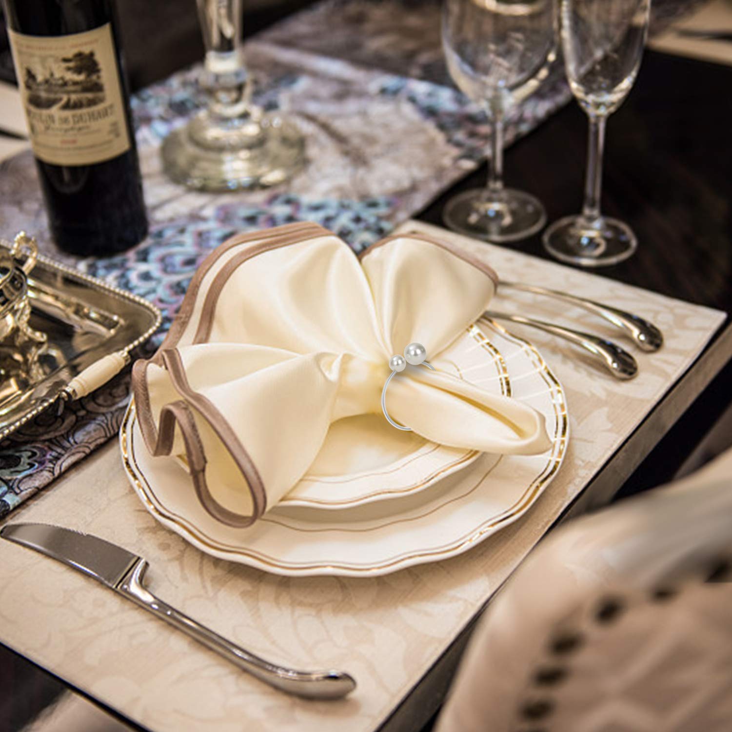 KPOSIYA Perlen-Serviettenringe – Set mit 50 silberfarbenen Serviettenhaltern, Tischserviettenschnallen für Esstisch, Weihnachten, Hochzeit, Partyzubehör (Silber 50)