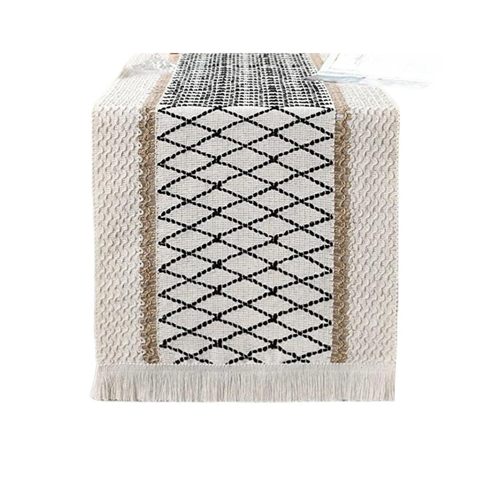 Chemin de table avec glands de haute qualité pour nappe de mariage élégante