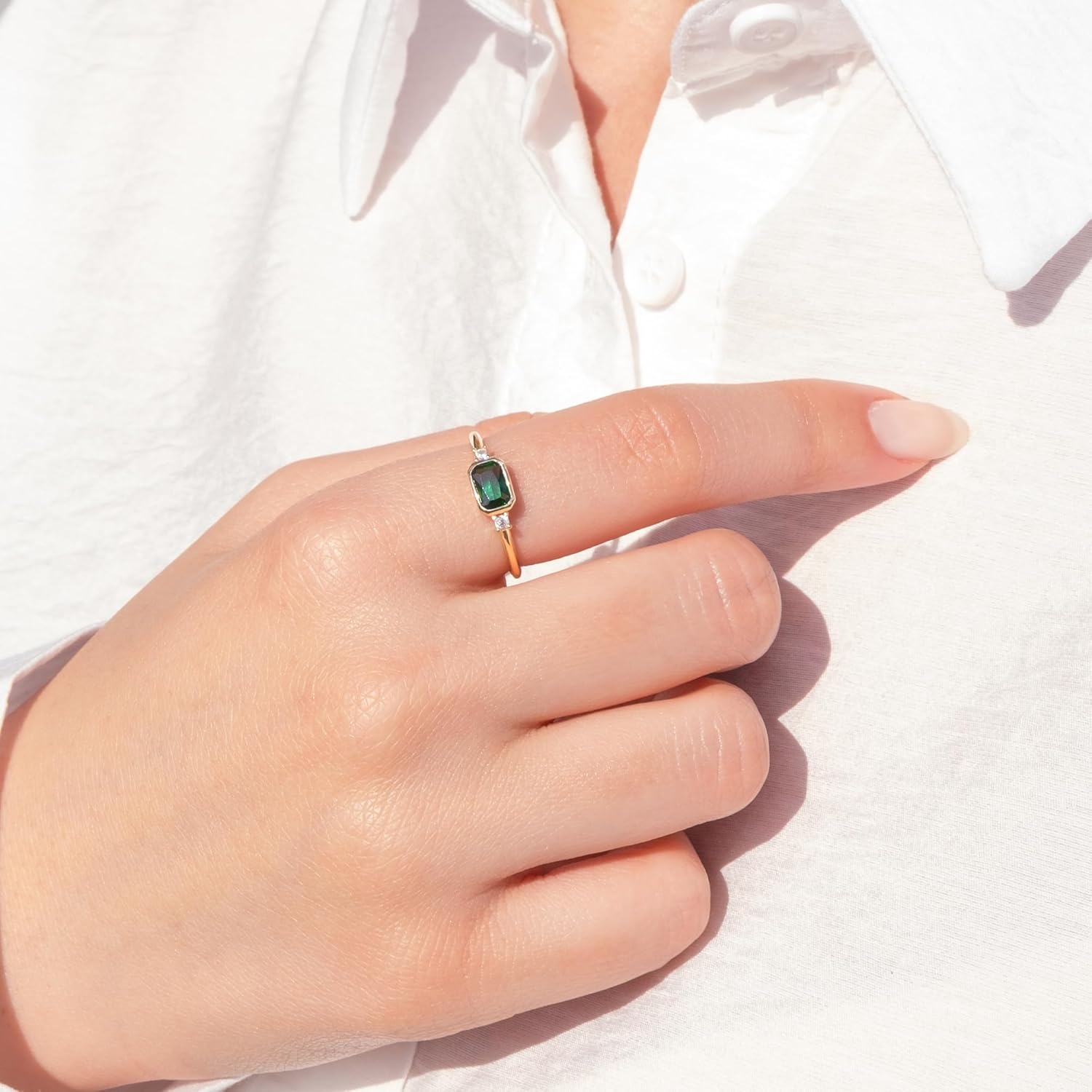 14k Real Solid Gold Emerald Ring | Green Emerald and Diamond Ring | Bridal Gold Ring | Dainty Minimal Ring | Gift for Her | Luxury Gold Ring