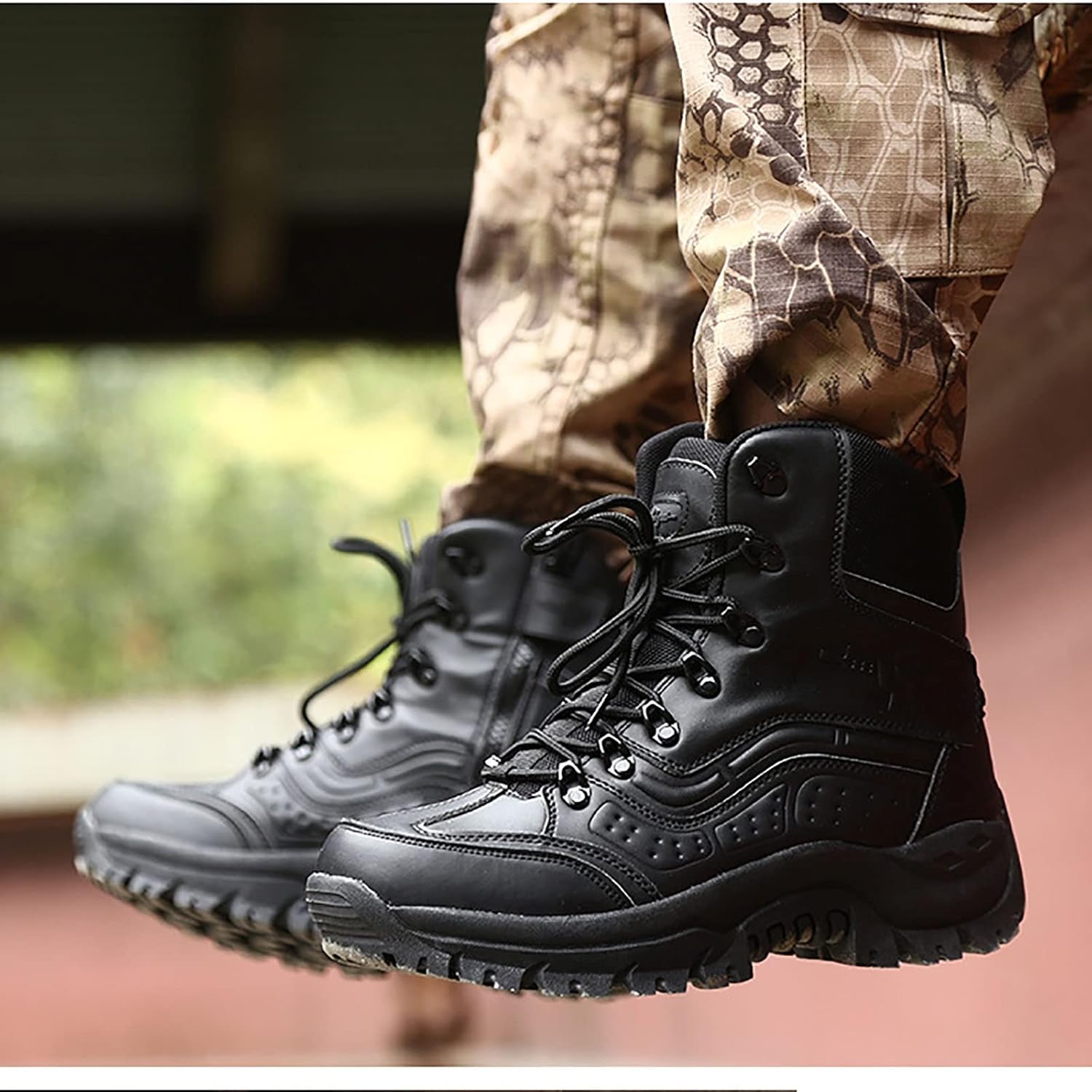 CLSQLXYJZC Men's Outdoor Ultralight Tactical Boots, Waterproof Rubber Cushioning Outsole Tactical Shoes, Comfort Breathable Lace-up Sports Durable Military Boots
