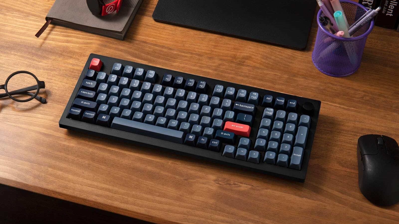 Keychron V5 Max Tastiera Meccanica senza fili con tastierino numerico, layout 96%, QMK/VIA, 2,4 GHz/Bluetooth 5.1/USB, LED RGB, Switch Gateron Jupiter Red hot-swappable per Mac Windows Linux