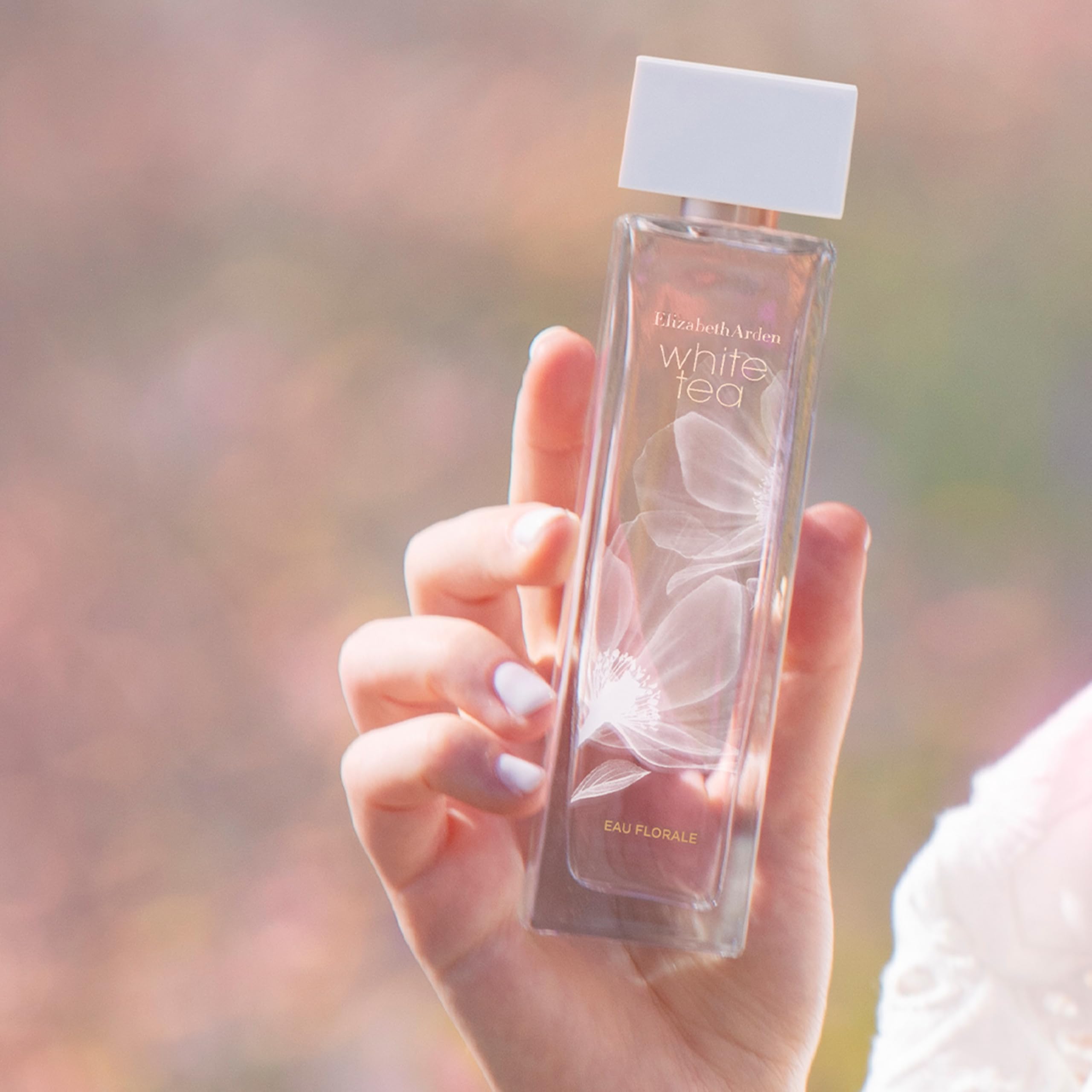 Elizabeth Arden White Tea Eau Florale Eau de Toilette Profumo Femminile e Delicato, con Note Floreali e Ingredienti Raffinati, 100 ml