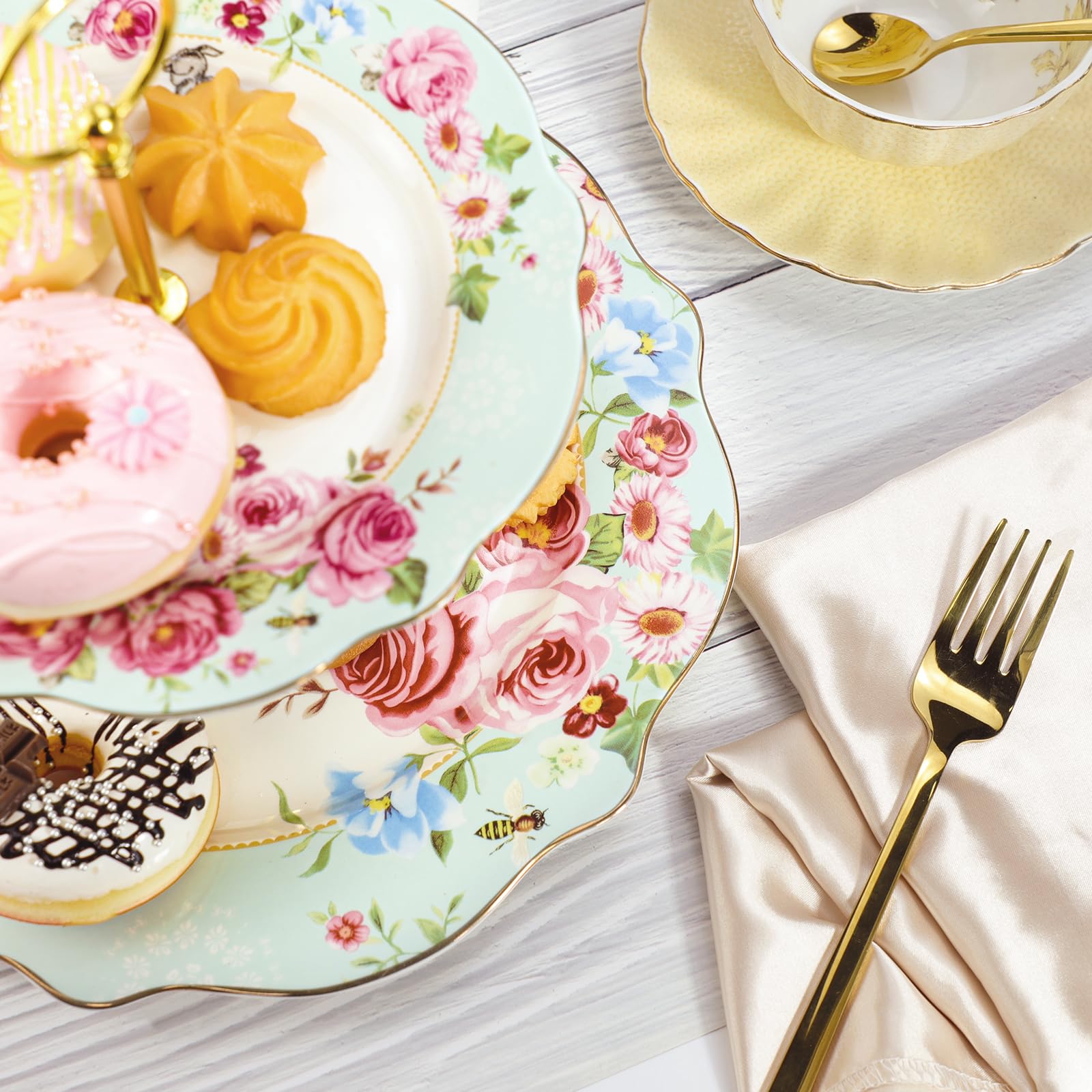 Amazon.com: Bicuzat Elegant Bone China Rose Pattern 2-tier Cake