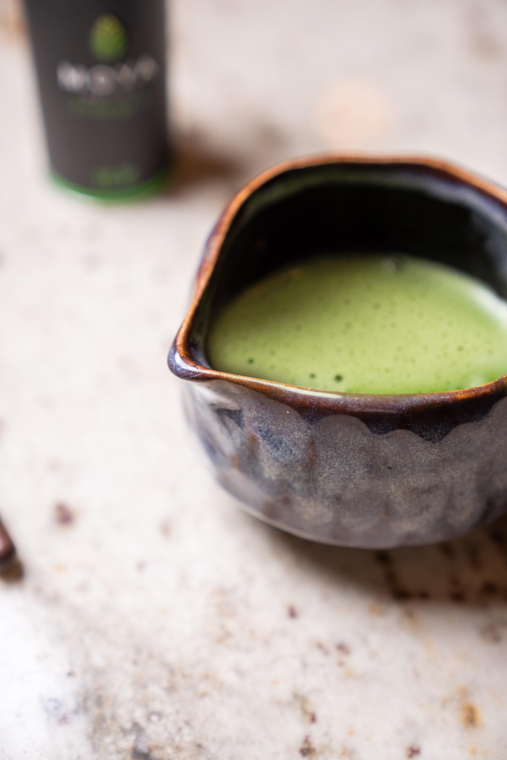 Moya Matcha set Juego de Té Orgánico Japonés Té Verde En Polvo | Traditional (II) Grado Matcha 30g + Cuenco Verde + Batidor + Titular + Cuchara | Té Matcha set para sirve el te verde