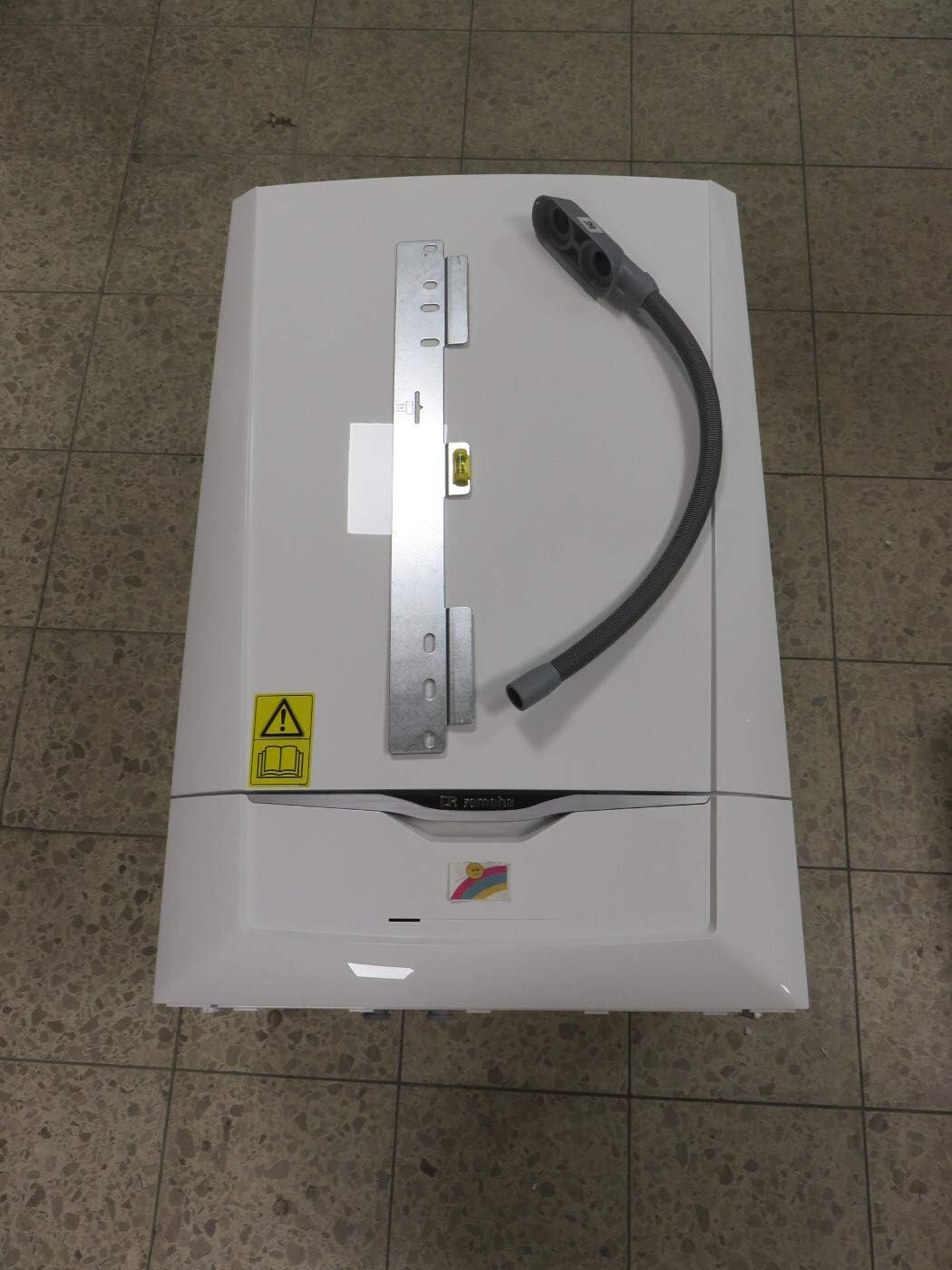 Remeha Calenta Ace 25L 25KW Gas Condensing Combi Wall-Mounted Boiler with mounting bracket and flexible pipe