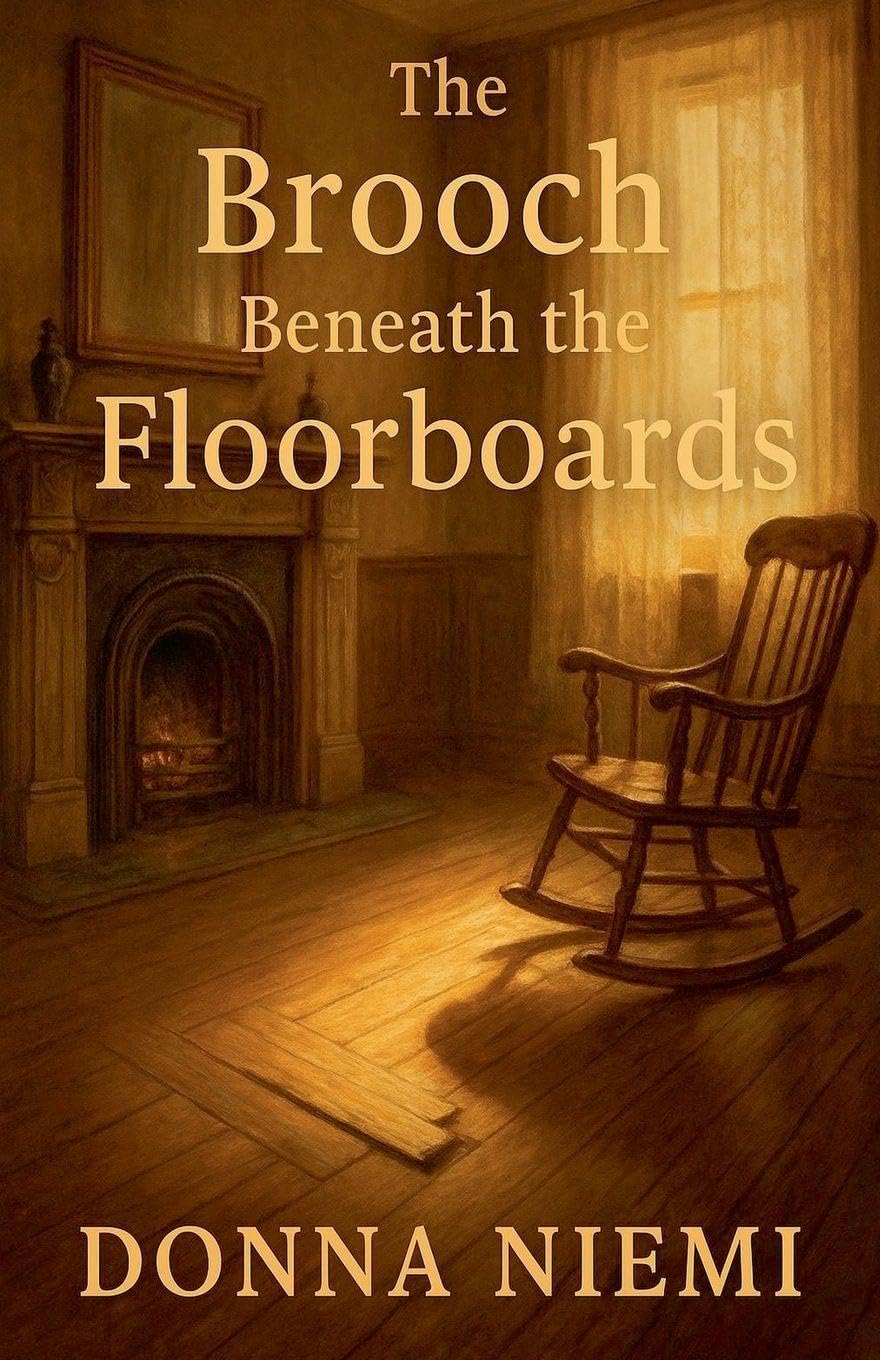 The Brooch Beneath the Floorboards: 3 (The Accidental Genealogist Anthology)