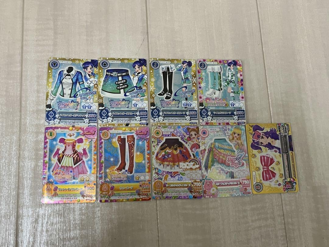 Amazon.co.jp: アイカツカード 初期 約101枚まとめ売り ＋バインダーも 