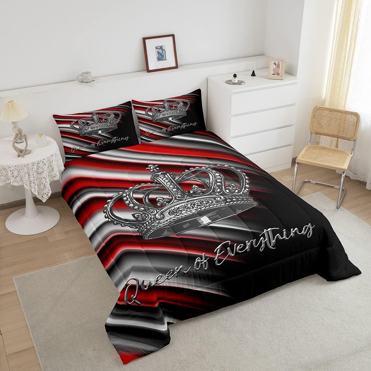 jejeloiu Kids Queen Crown Comforter Set King Size Red and White Strip Bedding Set for Boys Teens Decor Geometric Lines Comforter Modern Abstract Art Black Red Duvet Set Bedroom 3Pcs